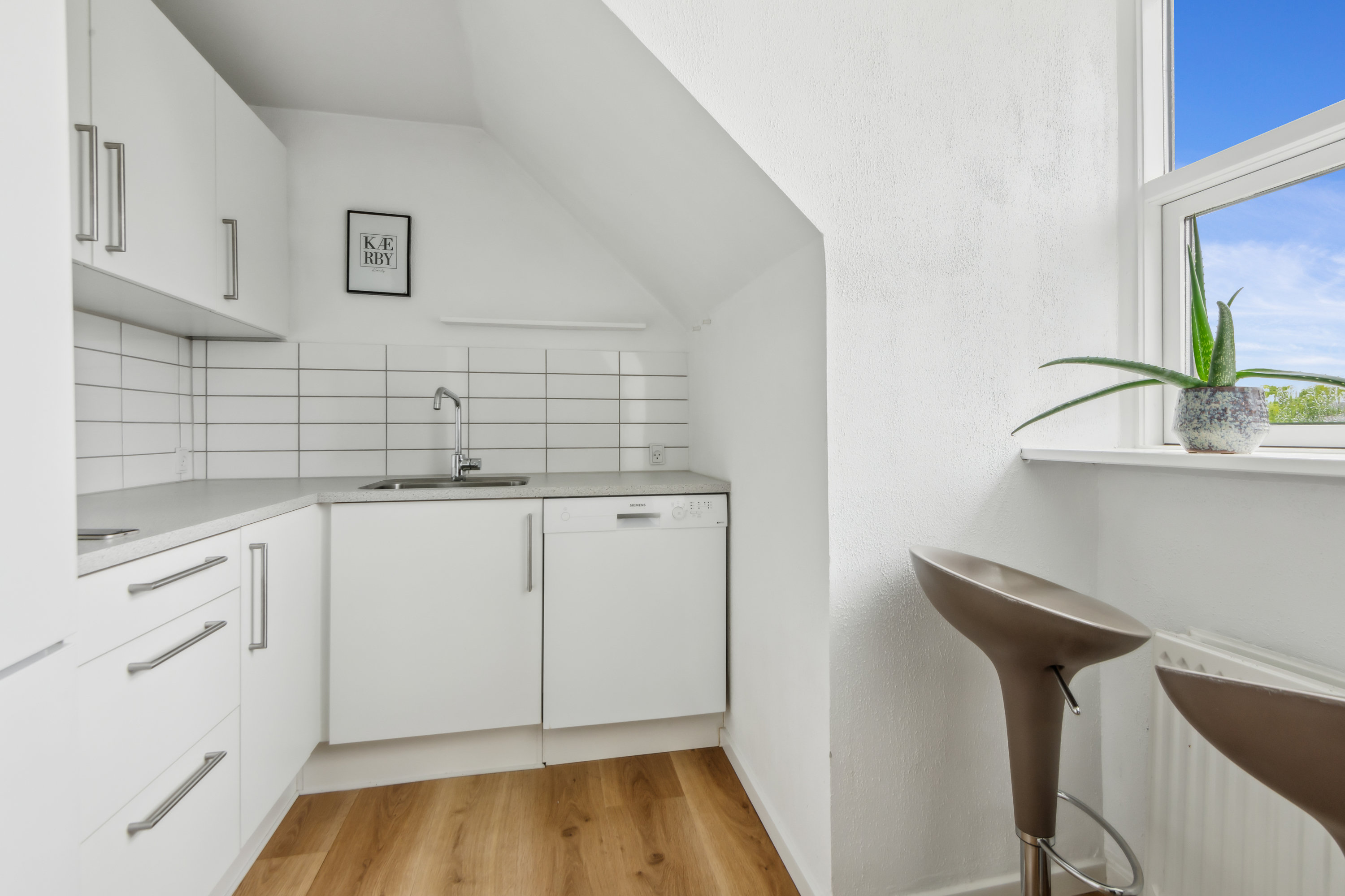 Fremhævet køkken billede i fuldskærmstilstand. Billede af Sønder Alle 68, 9000 Aalborg