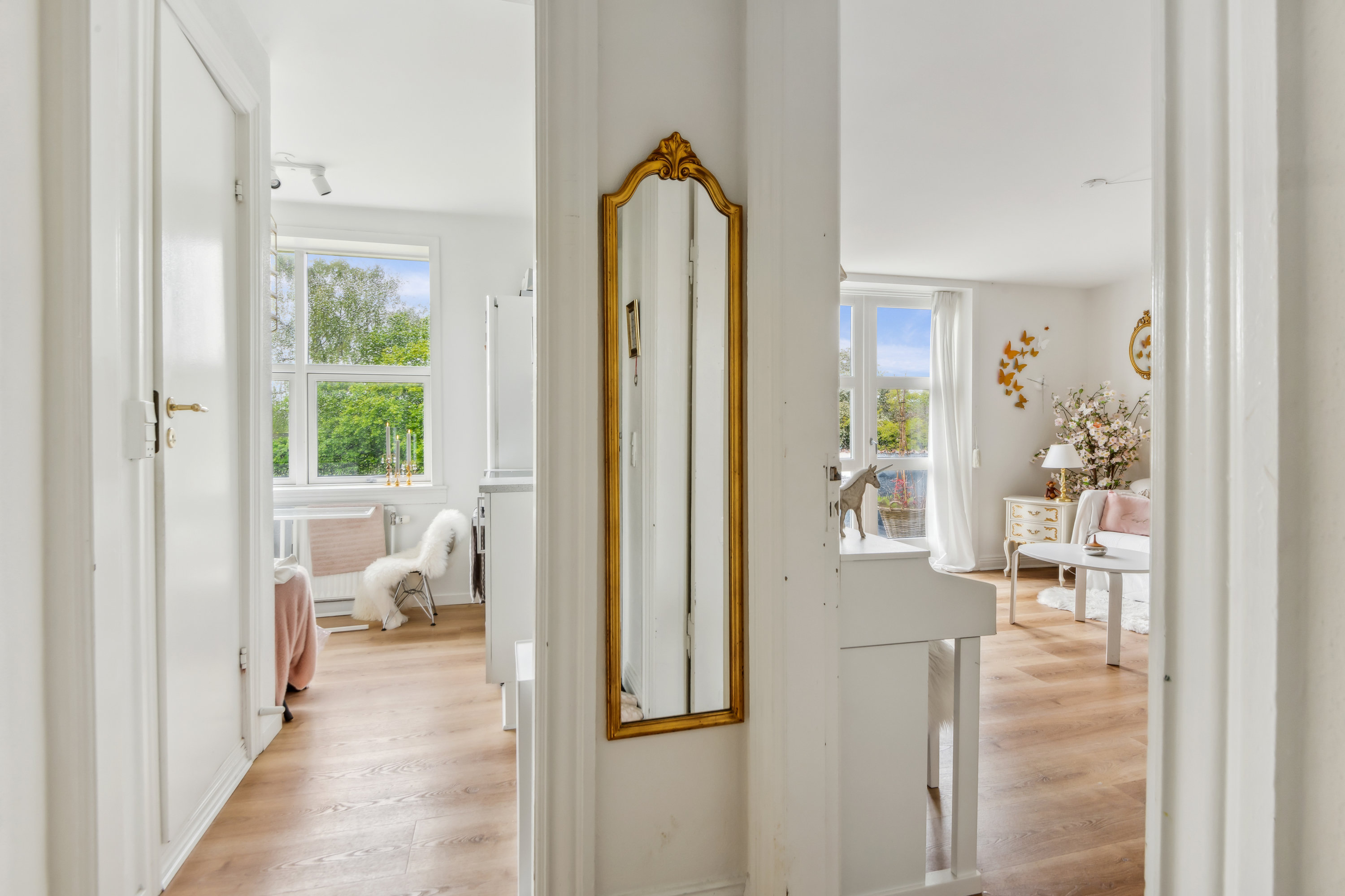 Fremhævet gang billede i fuldskærmstilstand. Billede af Sønder Alle 68, 9000 Aalborg