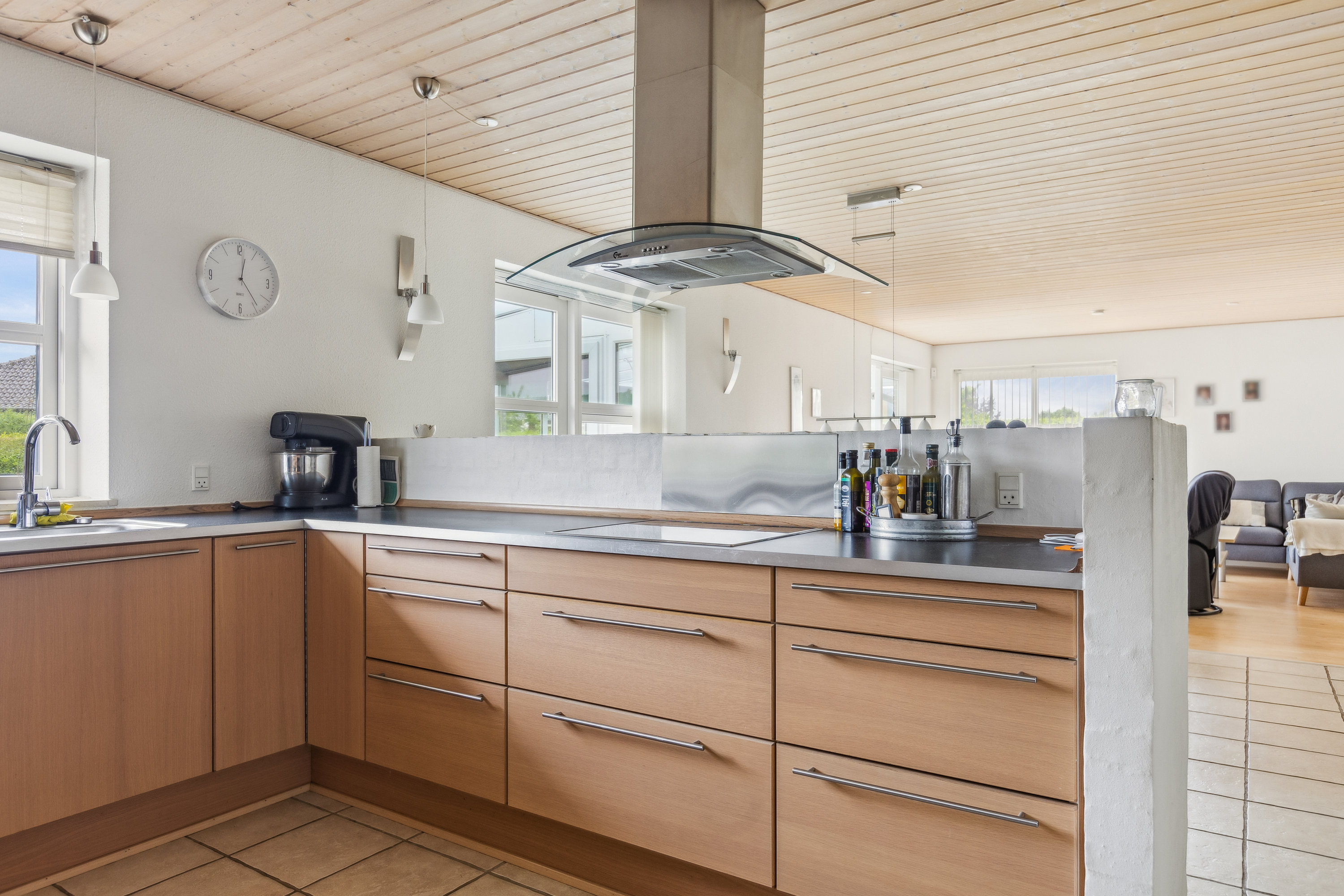 Miniaturebillede 1: køkken. Billede af Bodøparken 24, 5400 Bogense