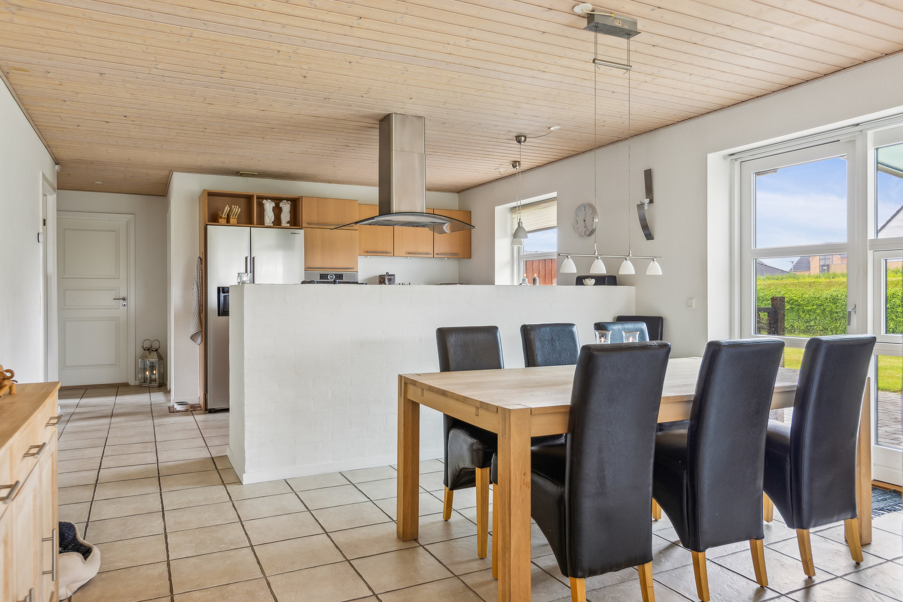 Fremhævet køkken billede i fuldskærmstilstand. Billede af Bodøparken 24, 5400 Bogense