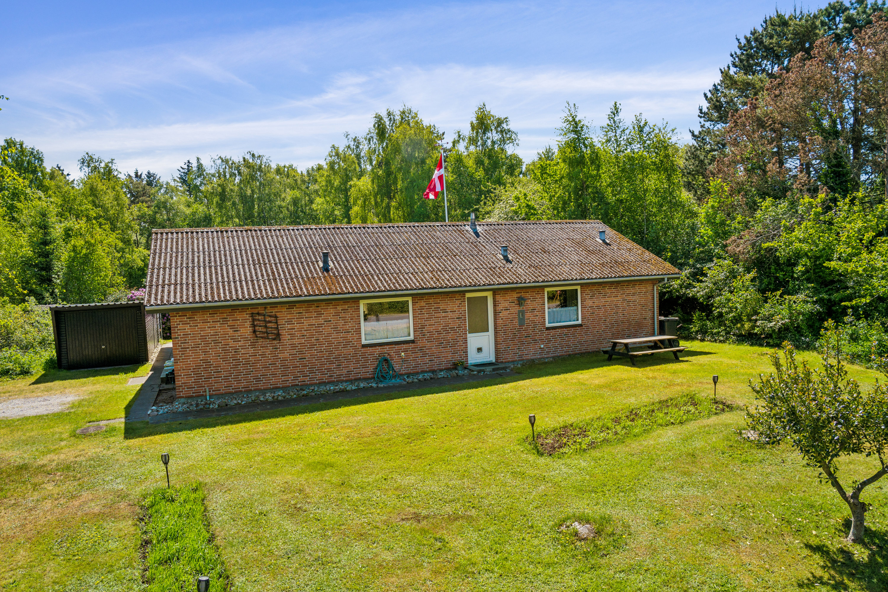 Miniaturebillede 1: ejendom 1. Billede af Danzigmannvej 2A, Østerby, 9940 Læsø