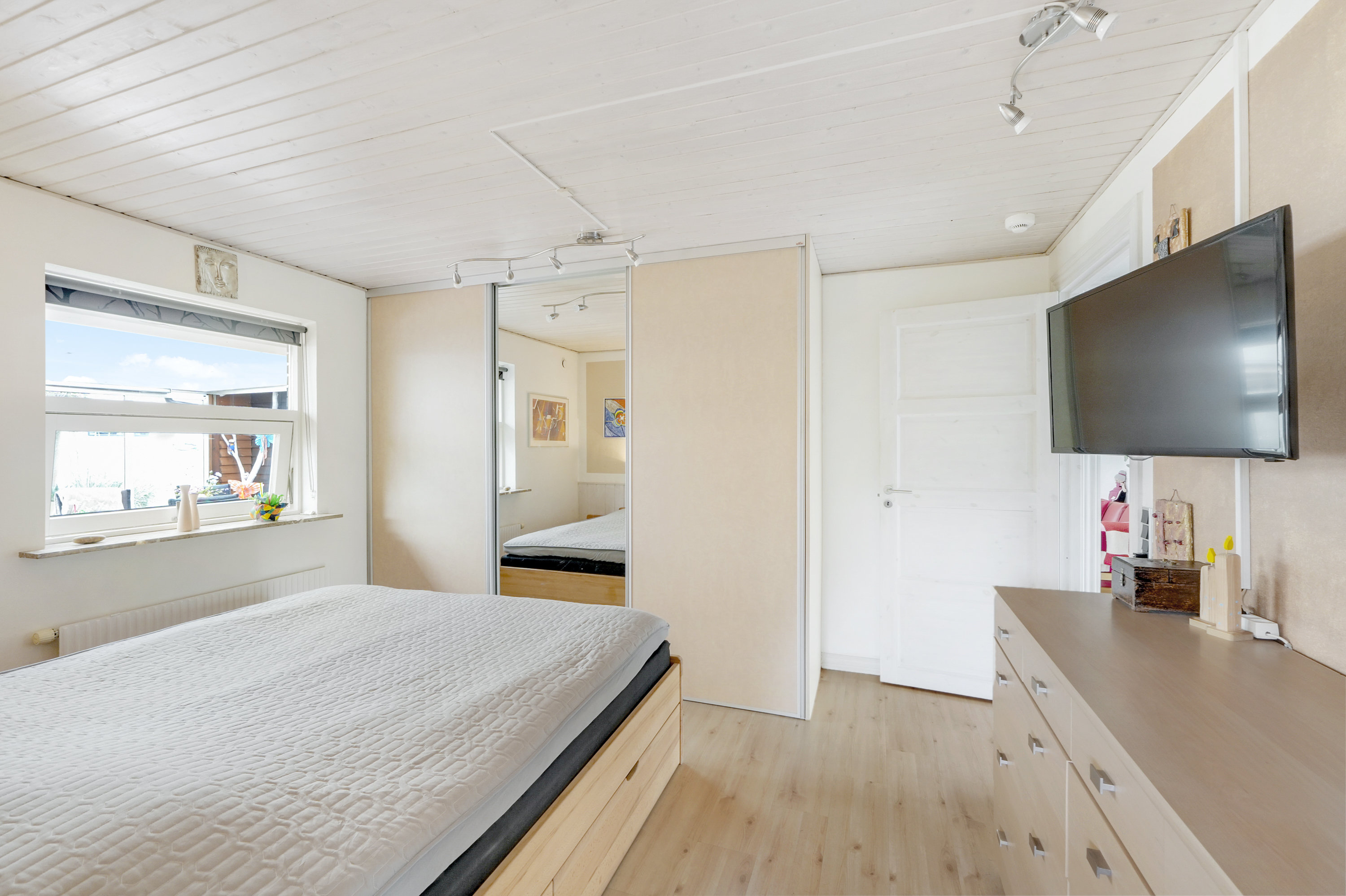 Fremhævet andet billede i fuldskærmstilstand. Billede af Erantishaven 41, Smørumnedre, 2765 Smørum