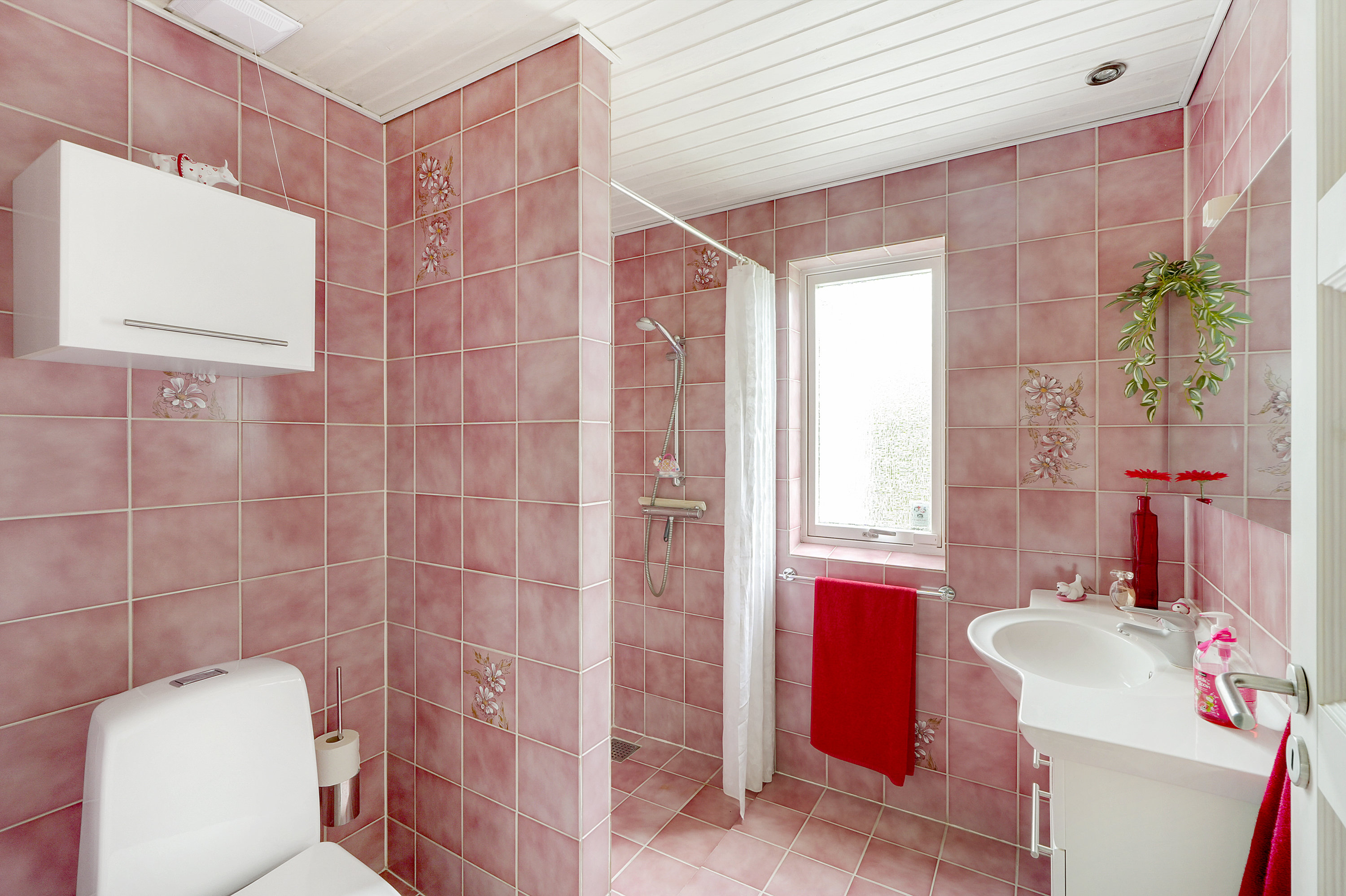 Fremhævet andet billede i fuldskærmstilstand. Billede af Erantishaven 41, Smørumnedre, 2765 Smørum