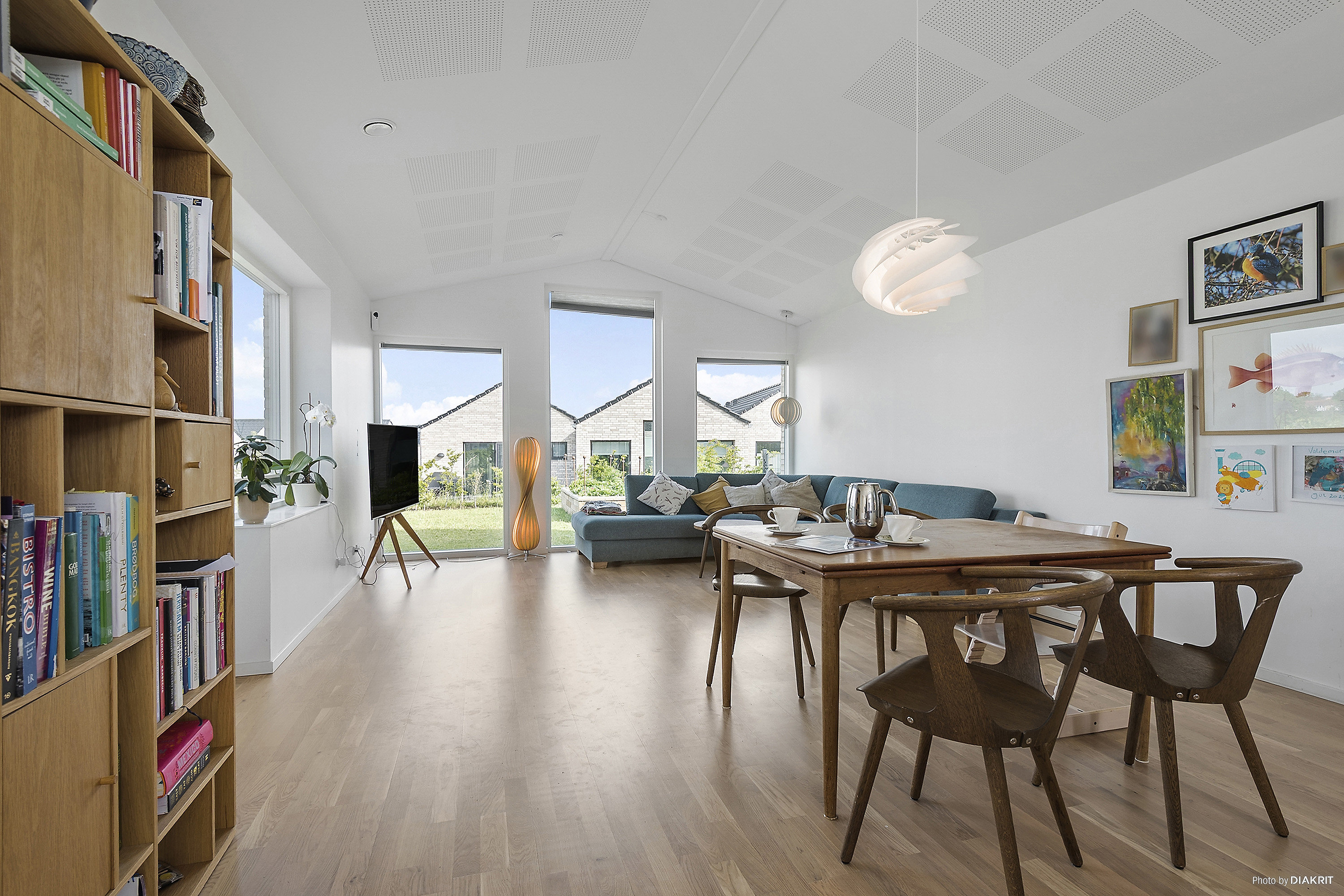 Fremhævet spisestue billede i fuldskærmstilstand. Billede af Høgebakken 19, 4140 Borup