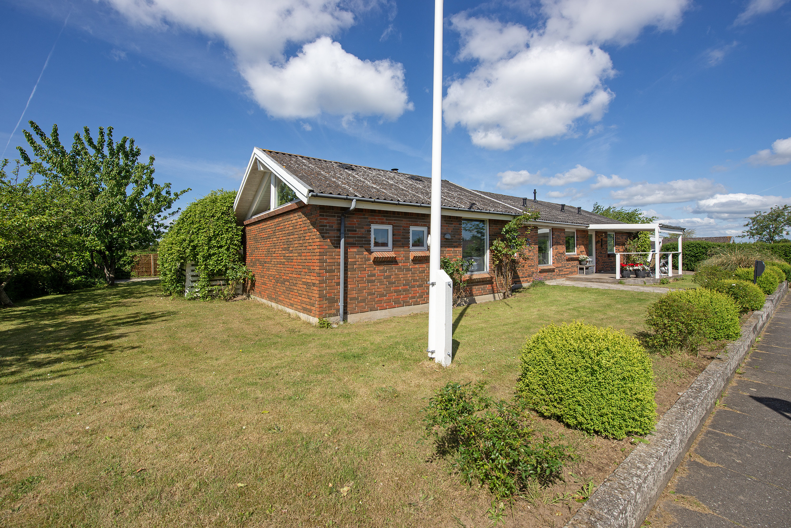 Fremhævet  billede i fuldskærmstilstand. Billede af H C Lumbyes Vej 53, Strib, 5500 Middelfart