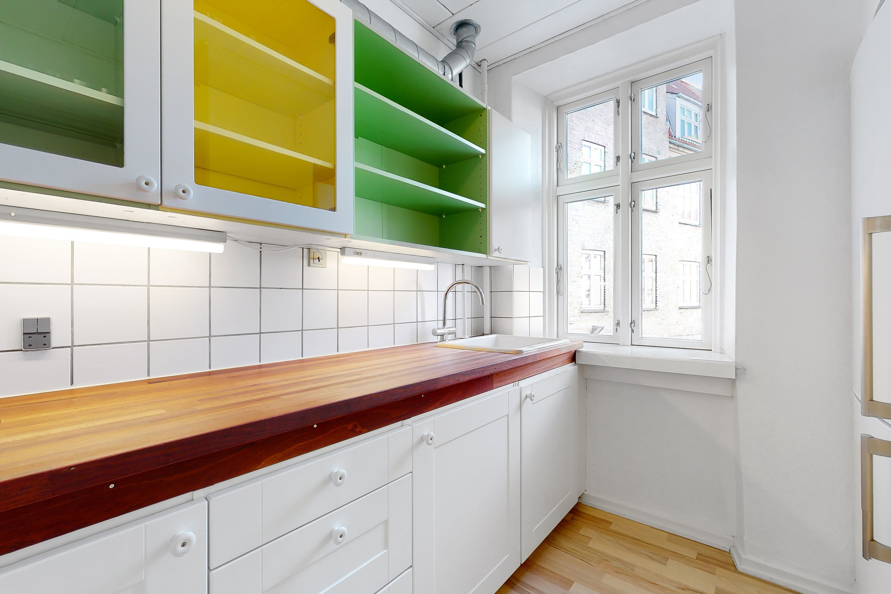 Fremhævet køkken billede i fuldskærmstilstand. Billede af Sjællandsgade 93, 1. tv., 9000 Aalborg