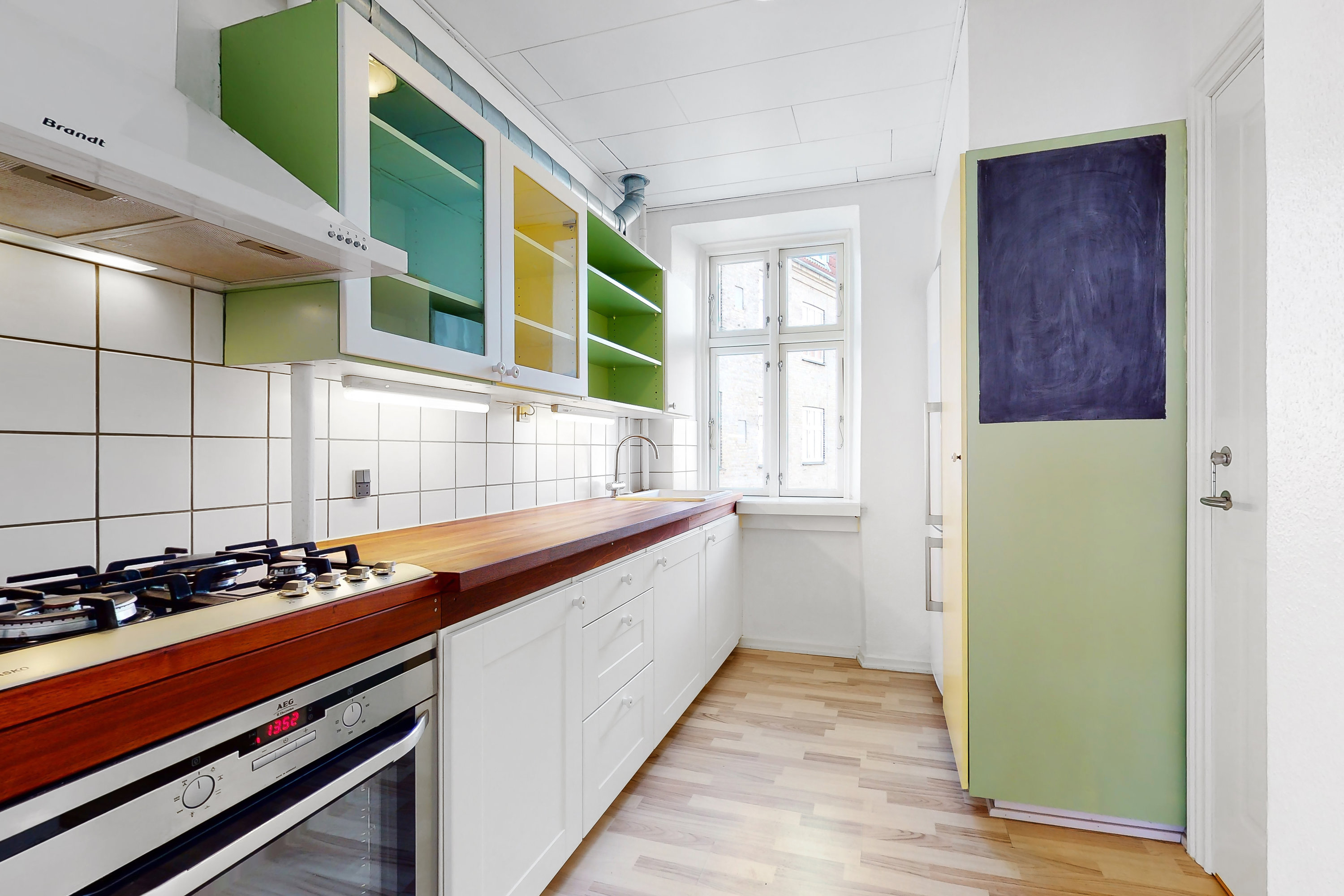 Miniaturebillede 2: køkken. Billede af Sjællandsgade 93, 1. tv., 9000 Aalborg