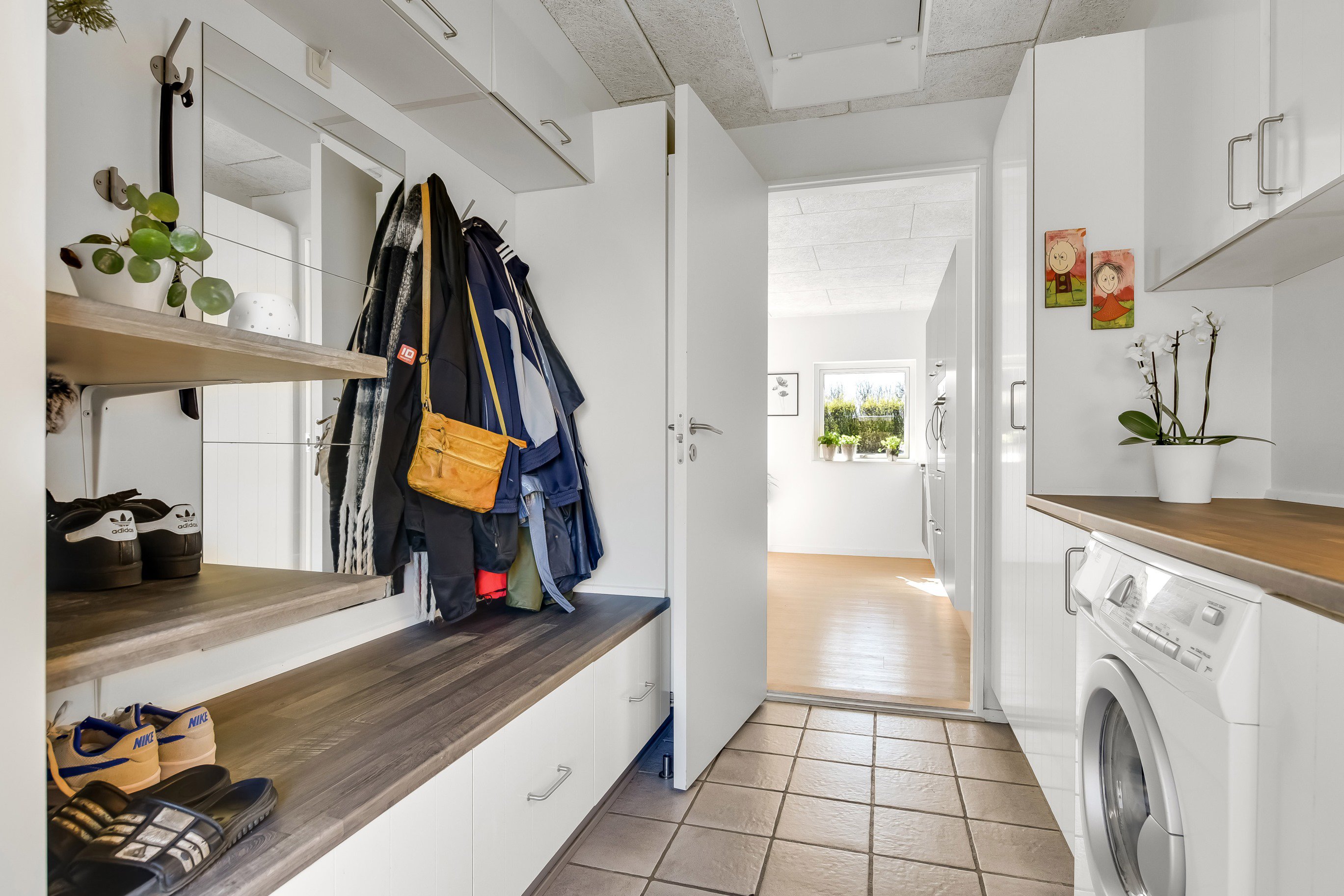 Fremhævet  billede i fuldskærmstilstand. Billede af Krunderupparken 68, Naur, 7500 Holstebro