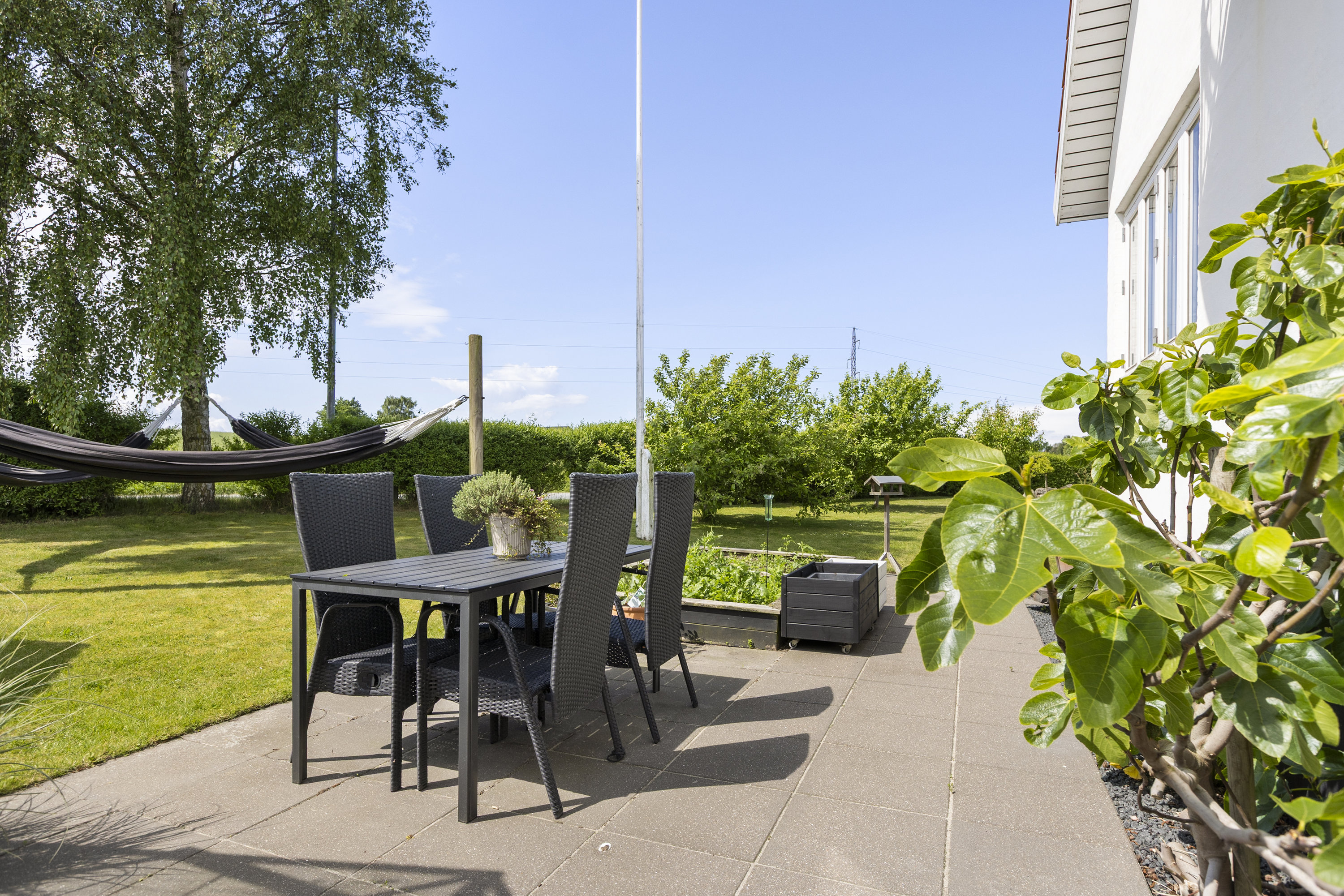 Fremhævet terrasse billede i fuldskærmstilstand. Billede af Møllevangen 11, Rørby, 4400 Kalundborg