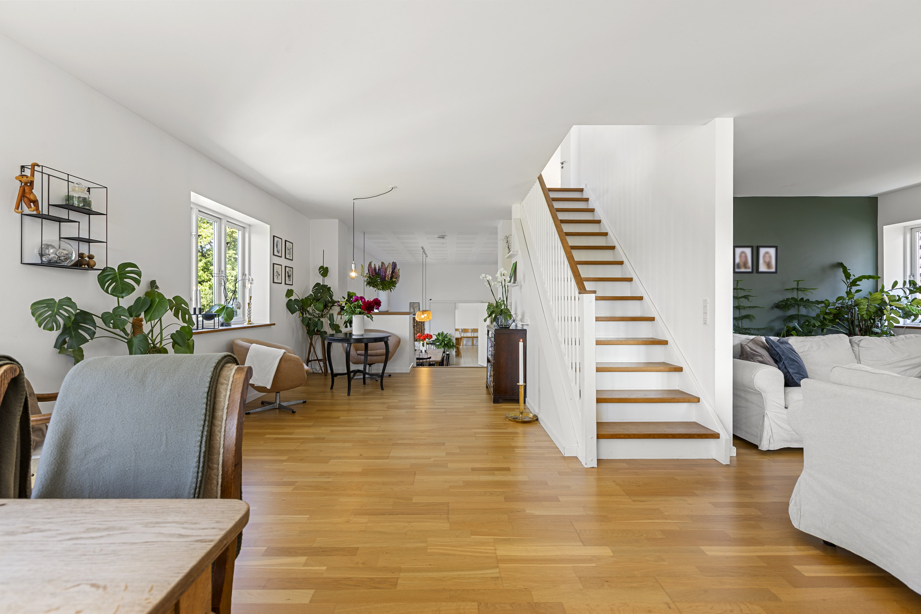 Fremhævet stue billede i fuldskærmstilstand. Billede af Møllevangen 11, Rørby, 4400 Kalundborg