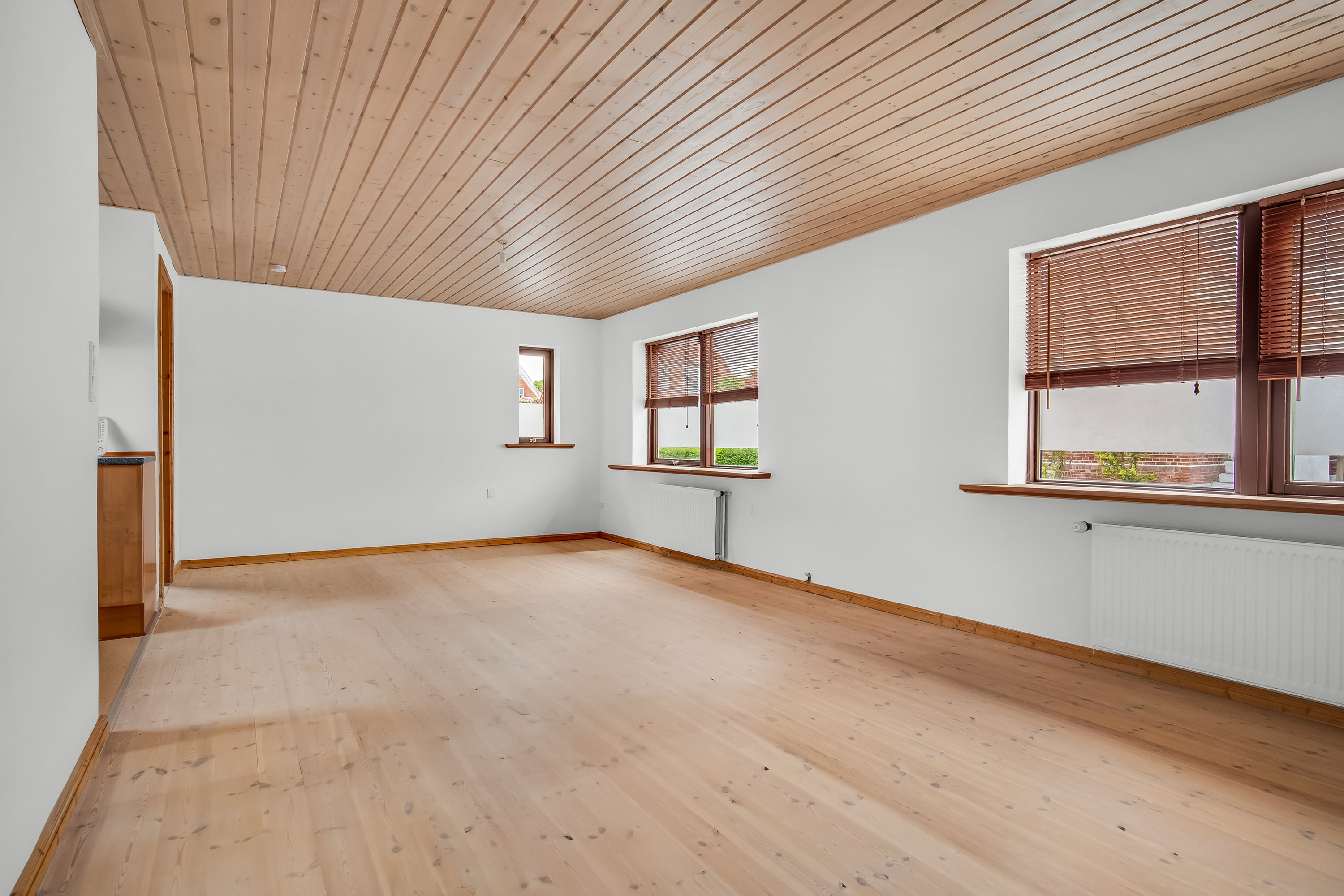 Fremhævet stue billede i fuldskærmstilstand. Billede af Fredensgade 1, 7500 Holstebro