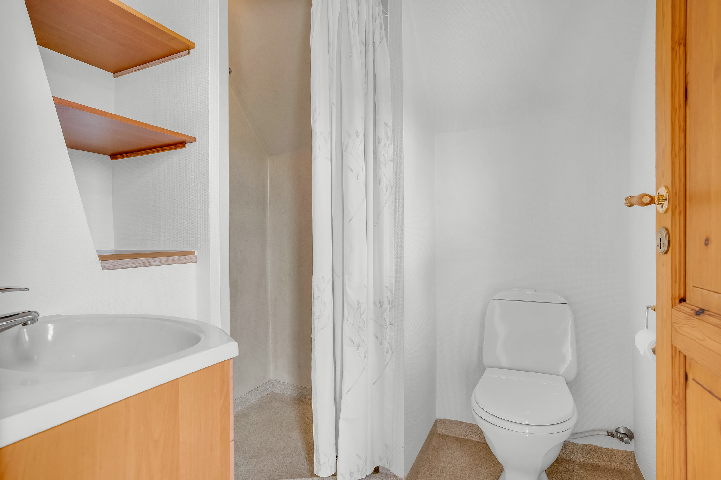 Fremhævet badeværelse billede i fuldskærmstilstand. Billede af Fredensgade 1, 7500 Holstebro