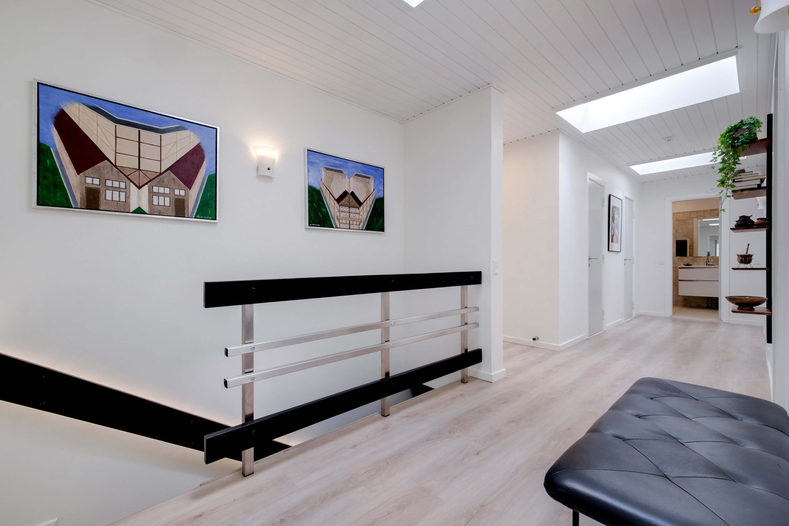 Fremhævet entré billede i fuldskærmstilstand. Billede af Stensgårdvænget 18, 5230 Odense M