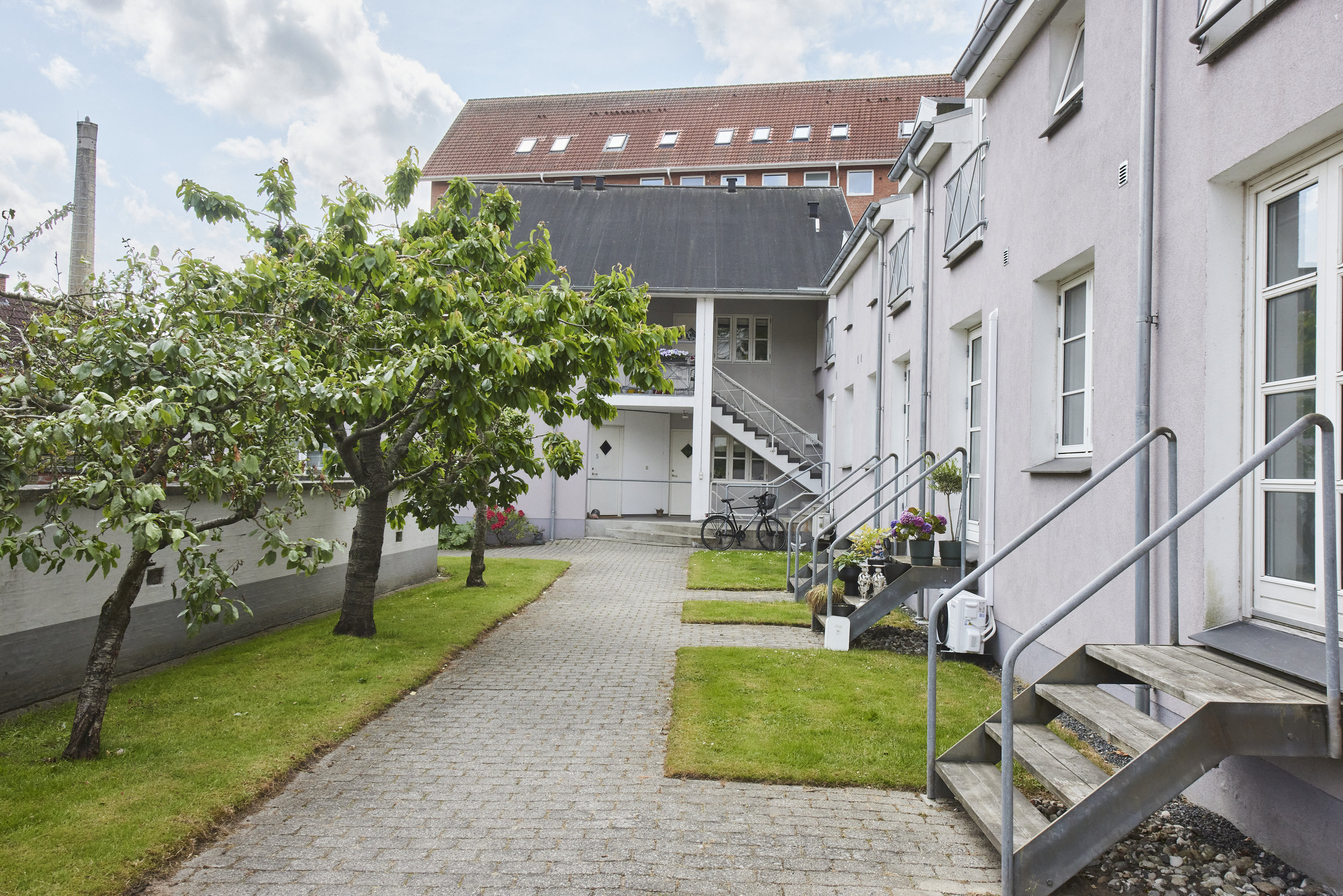 Fremhævet gårdhave billede i fuldskærmstilstand. Billede af Sct. Jørgens Vej 24, st.. 10., 8800 Viborg