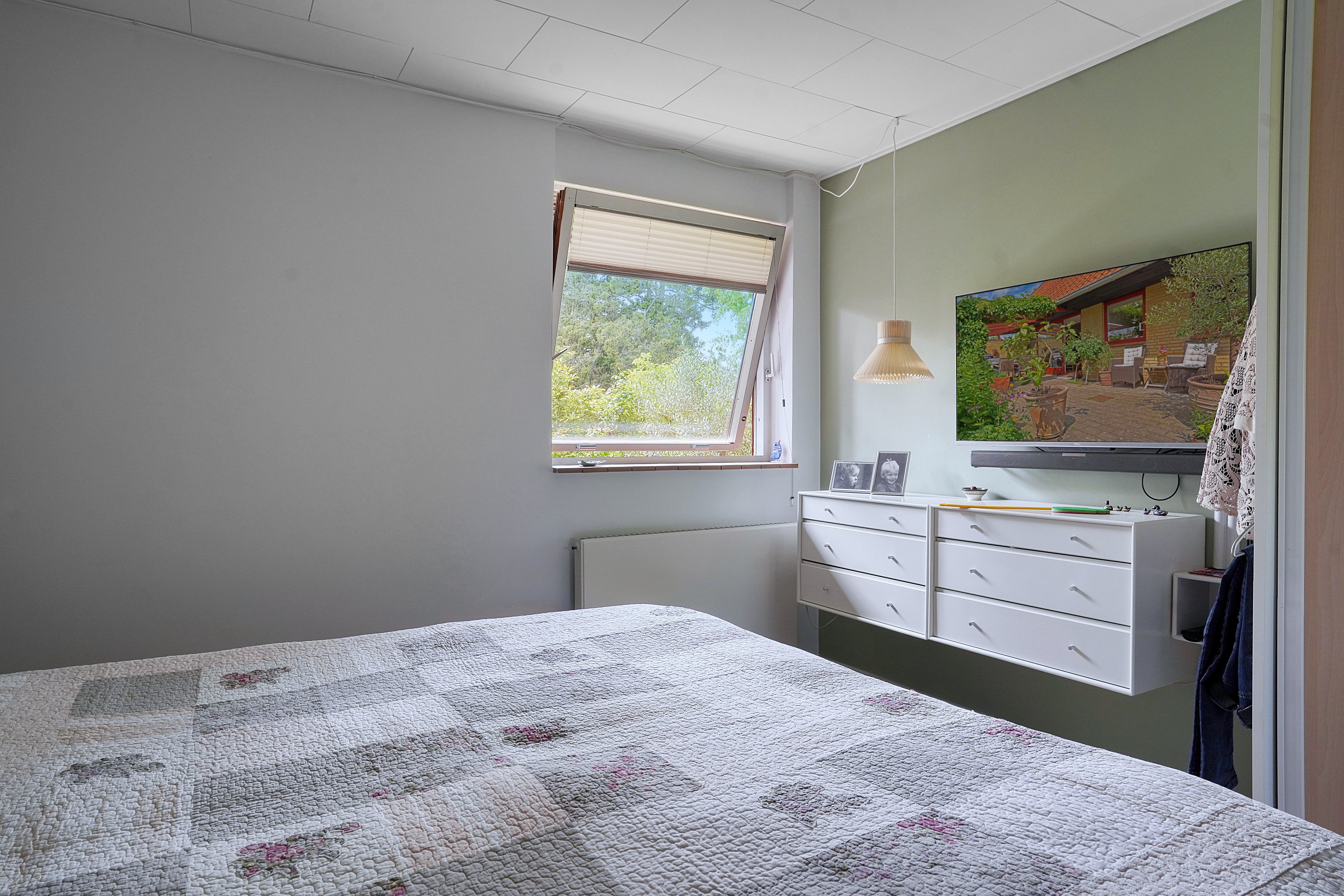 Fremhævet værelse billede i fuldskærmstilstand. Billede af Gydeparken 8, Esbønderup, 3230 Græsted