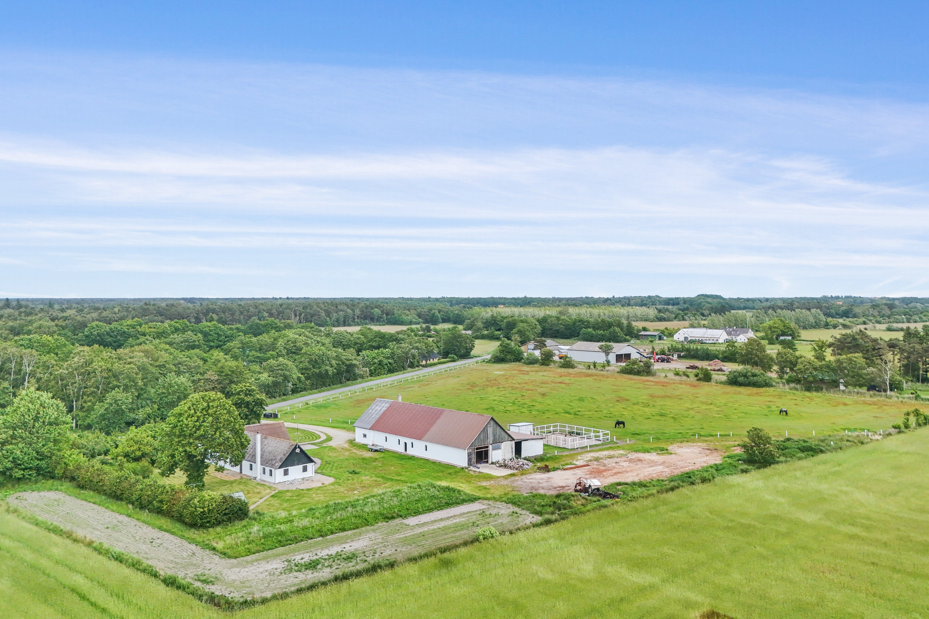 Miniaturebillede 1: luftfoto. Billede af Tørkerivej 7, Byrum, 9940 Læsø