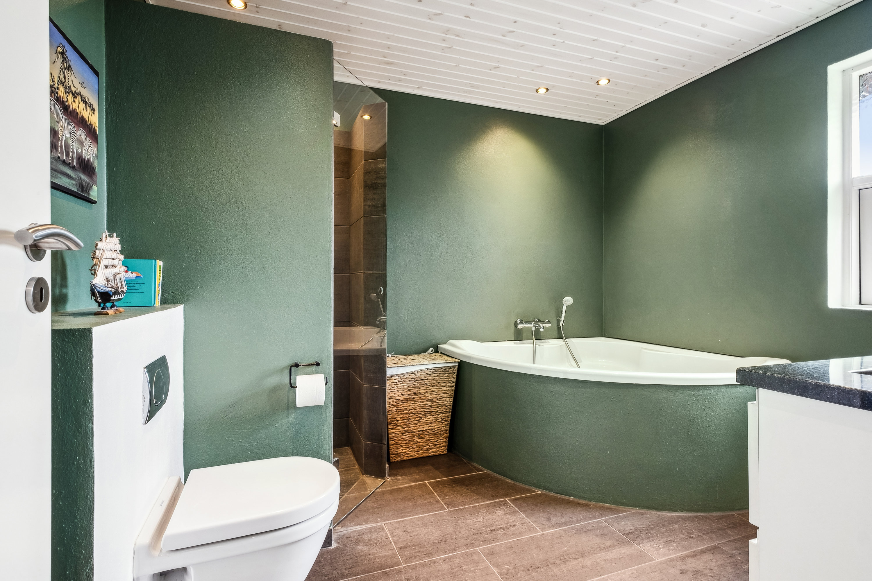 Fremhævet badeværelse billede i fuldskærmstilstand. Billede af Charlotteparken 59, Stensballe, 8700 Horsens