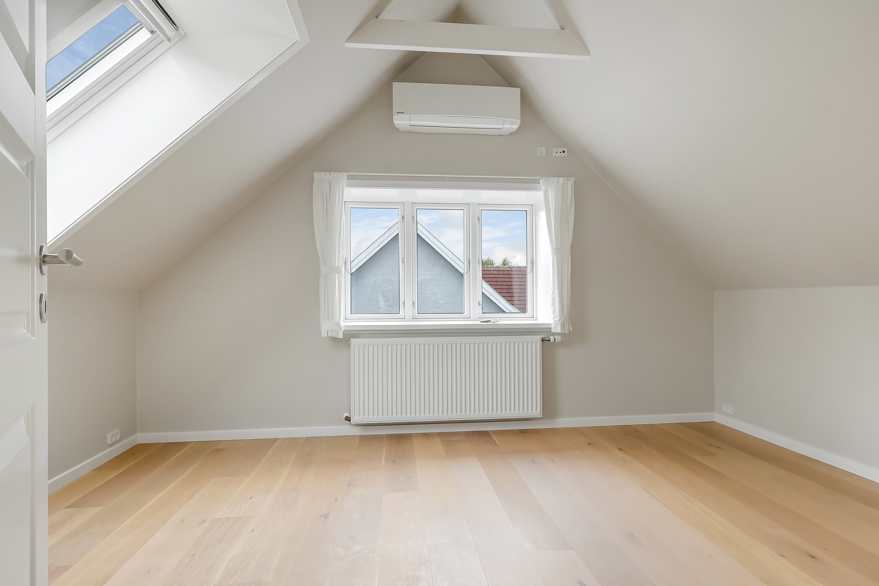 Fremhævet værelse billede i fuldskærmstilstand. Billede af Hedevej 24, 5771 Stenstrup