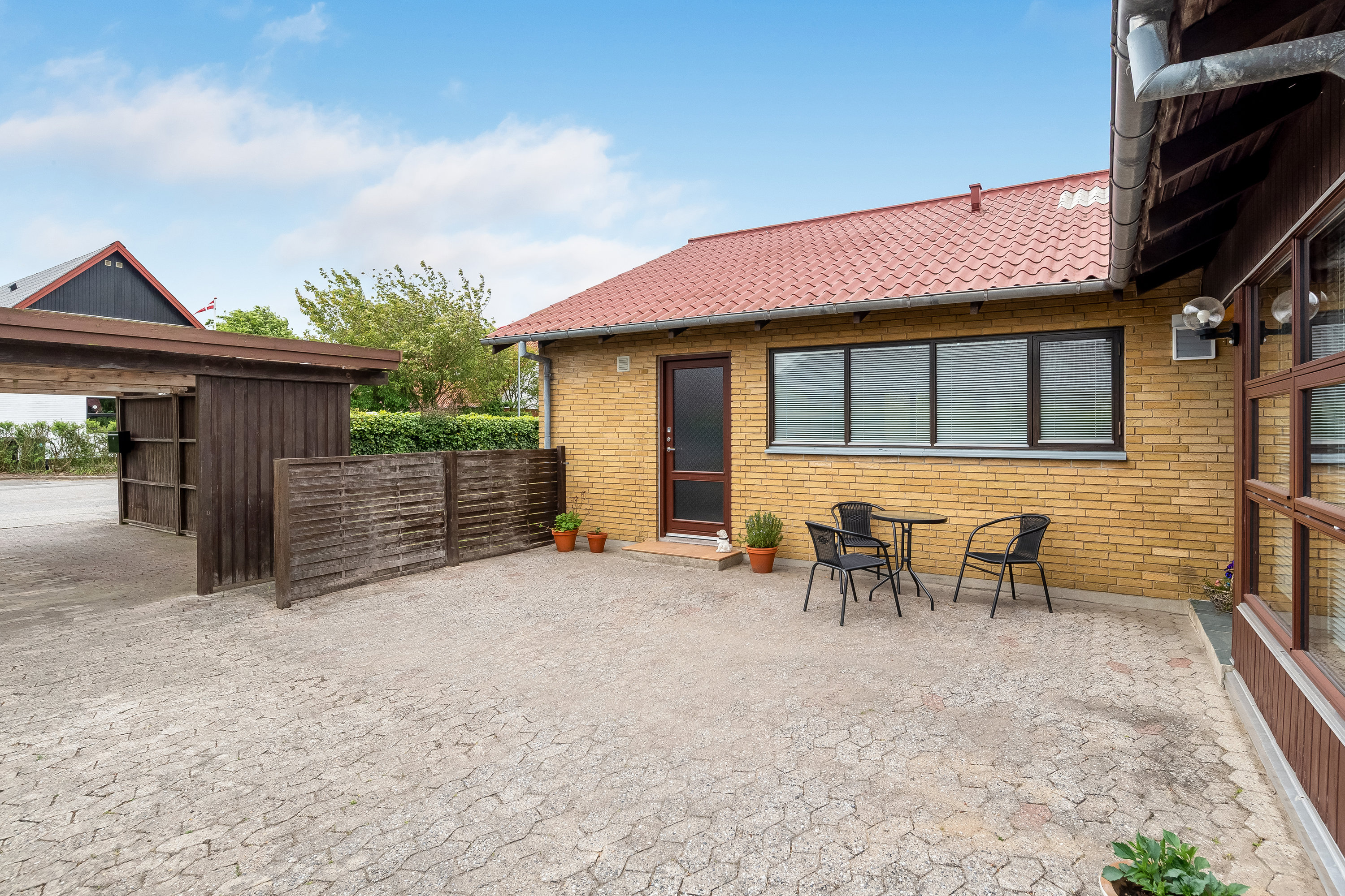 Fremhævet terrasse billede i fuldskærmstilstand. Billede af Kongehøjen 23, Hornshøj, 7500 Holstebro