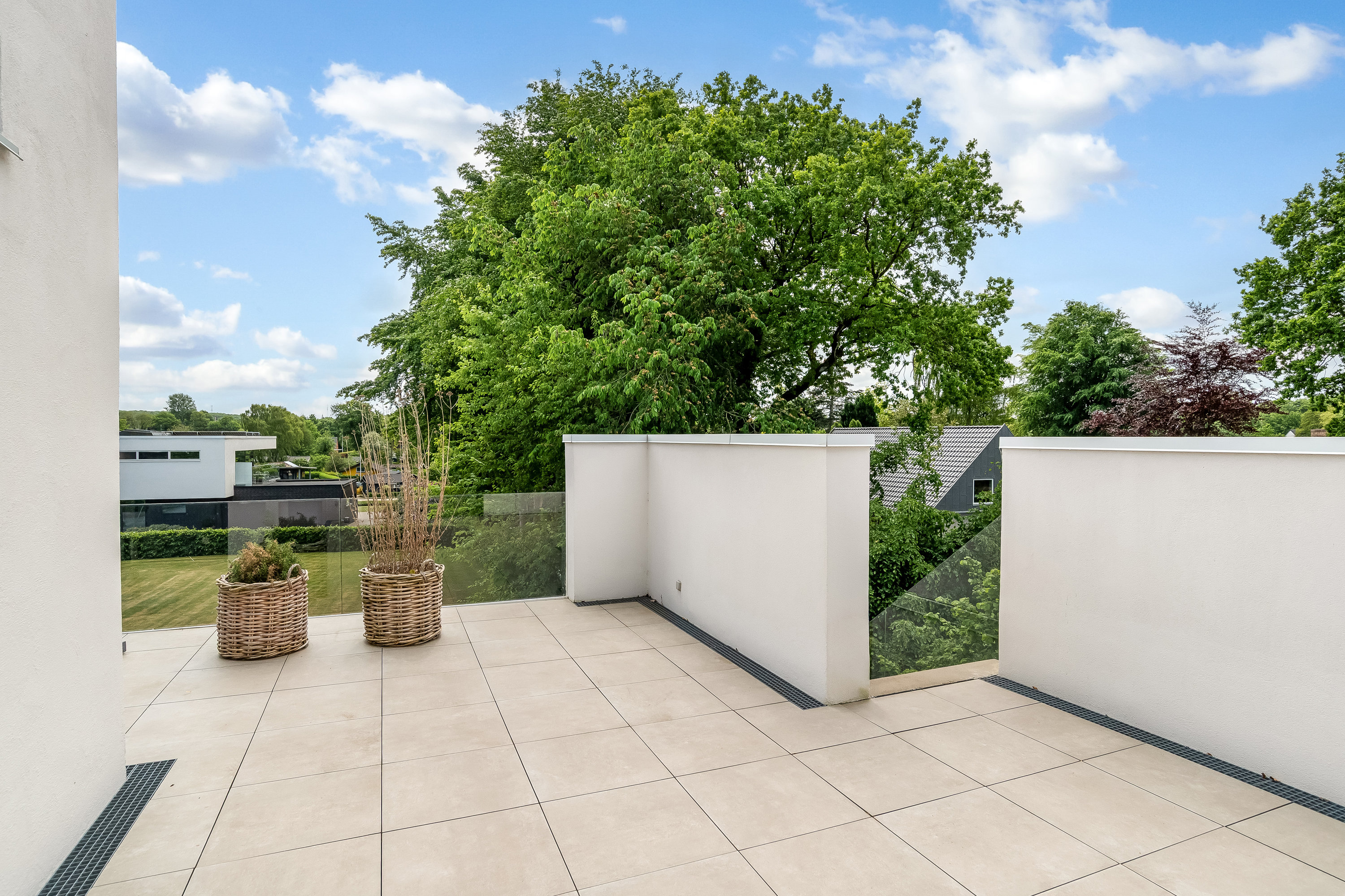 Fremhævet terrasse billede i fuldskærmstilstand. Billede af Lyngbakken 14A, 7500 Holstebro