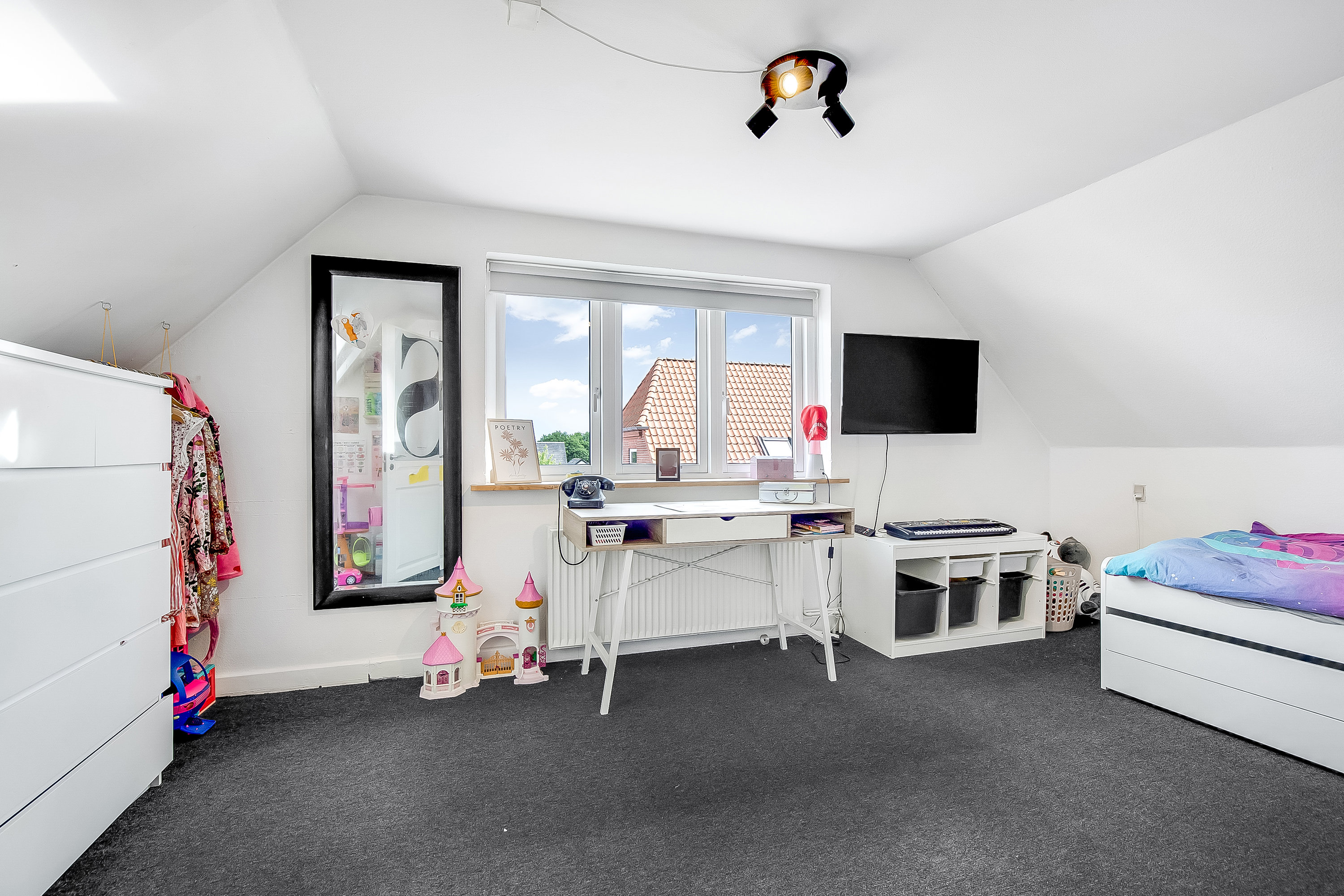 Fremhævet værelse, tagetage billede i fuldskærmstilstand. Billede af Vinkelvej 3, Pjedsted, 7000 Fredericia