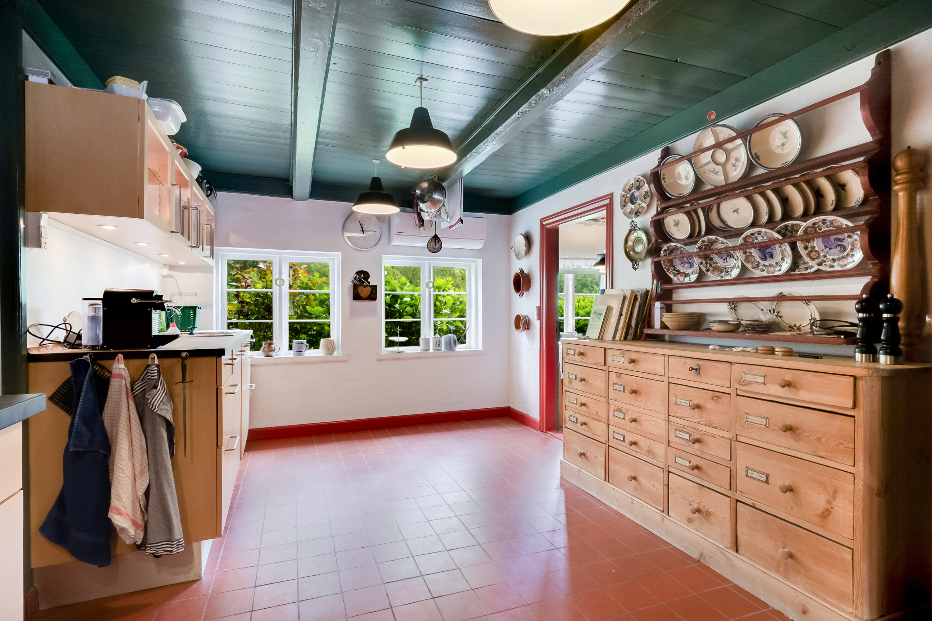 Fremhævet køkken billede i fuldskærmstilstand. Billede af Grave Banke 7, Strandby Mk, 5683 Haarby