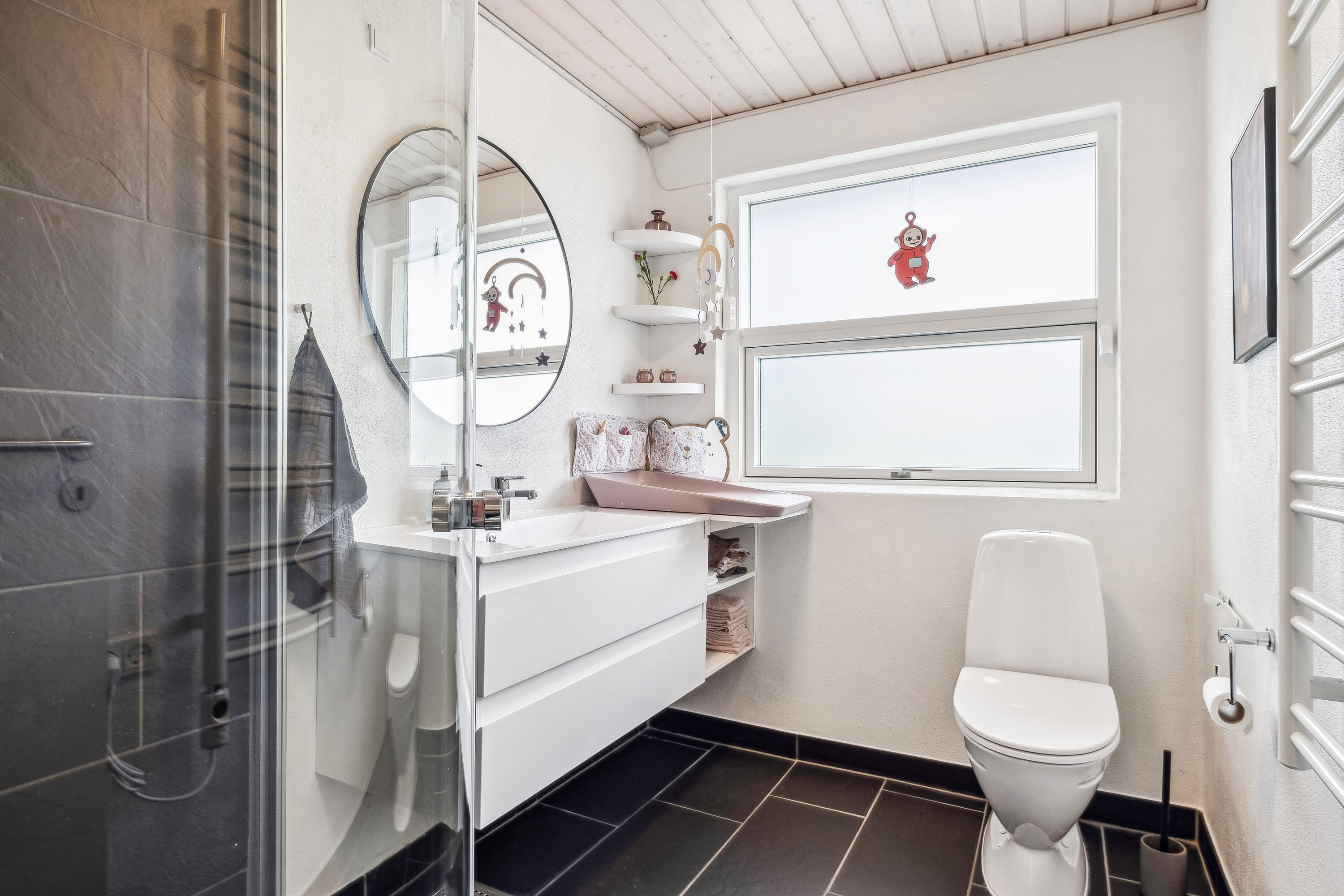 Fremhævet badeværelse billede i fuldskærmstilstand. Billede af Majalle 18, Torsted, 8700 Horsens