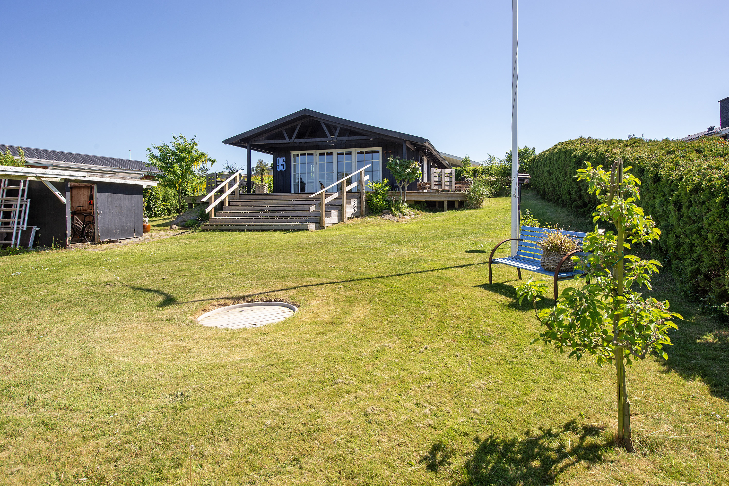 Fremhævet  billede i fuldskærmstilstand. Billede af Skåstrup Strand Øst 95, 5400 Bogense