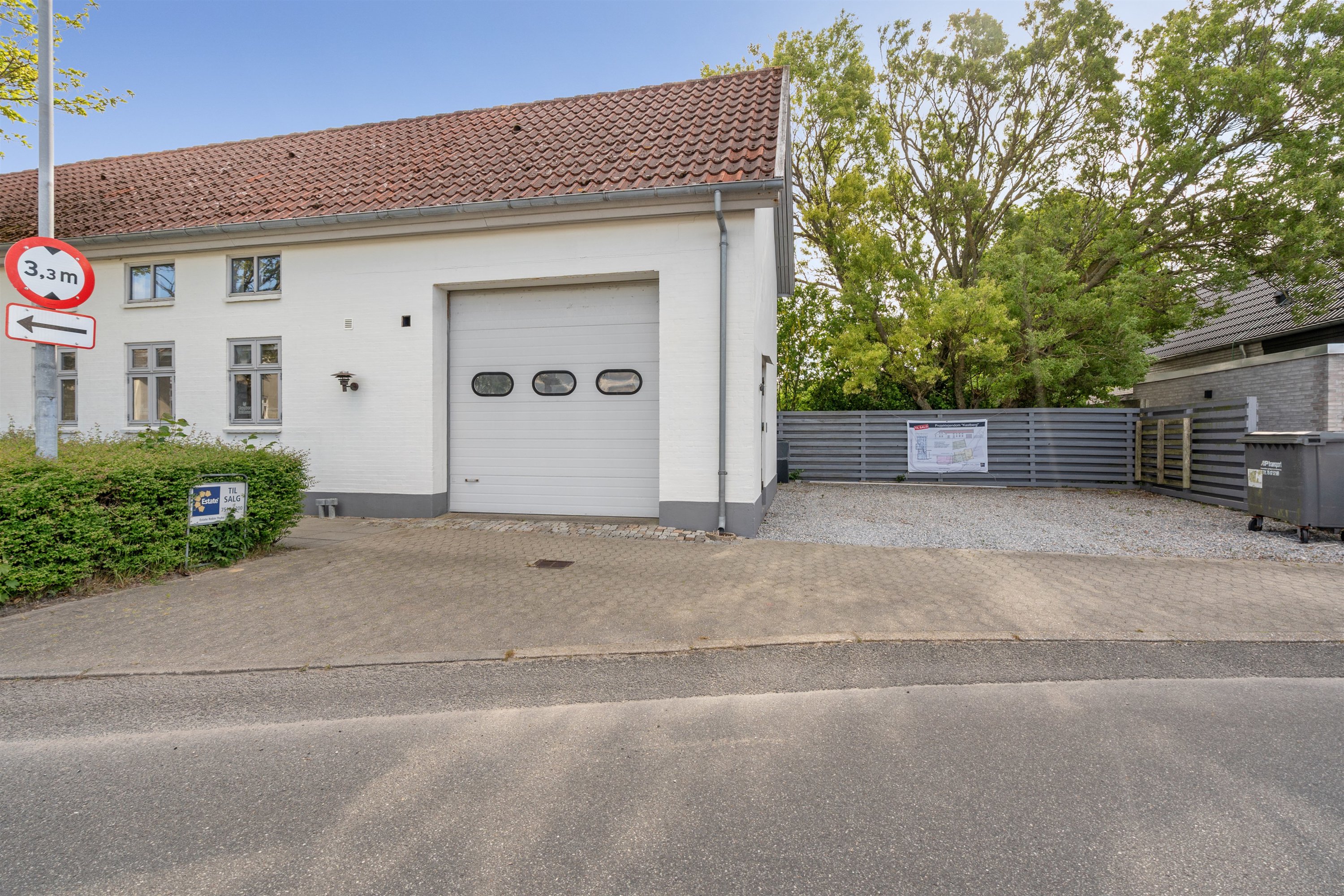 Miniaturebillede 2: ejendommen. Billede af Tjæreborg Stationsvej 1, 6731 Tjæreborg