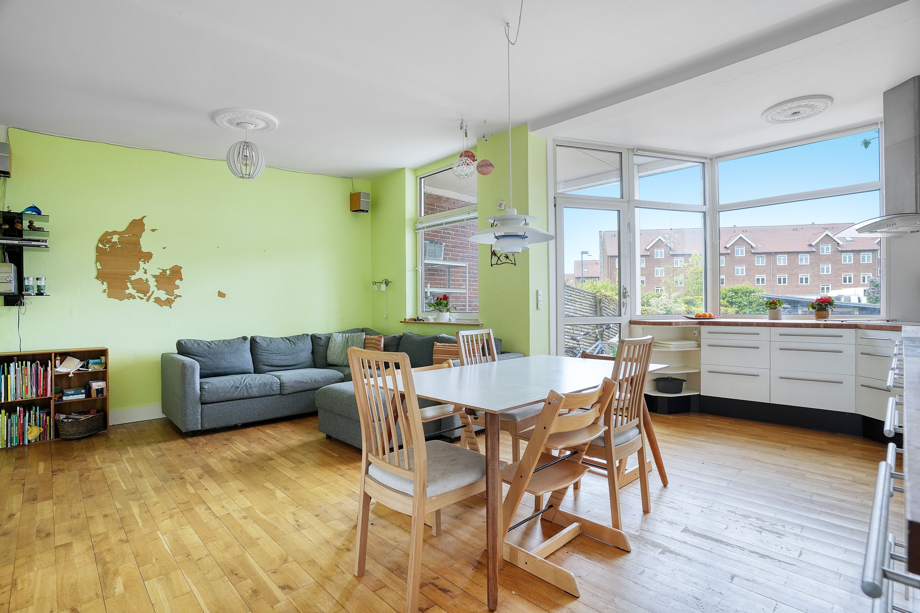 Fremhævet spisestue billede i fuldskærmstilstand. Billede af Vigerslev Allé 290, 2500 Valby