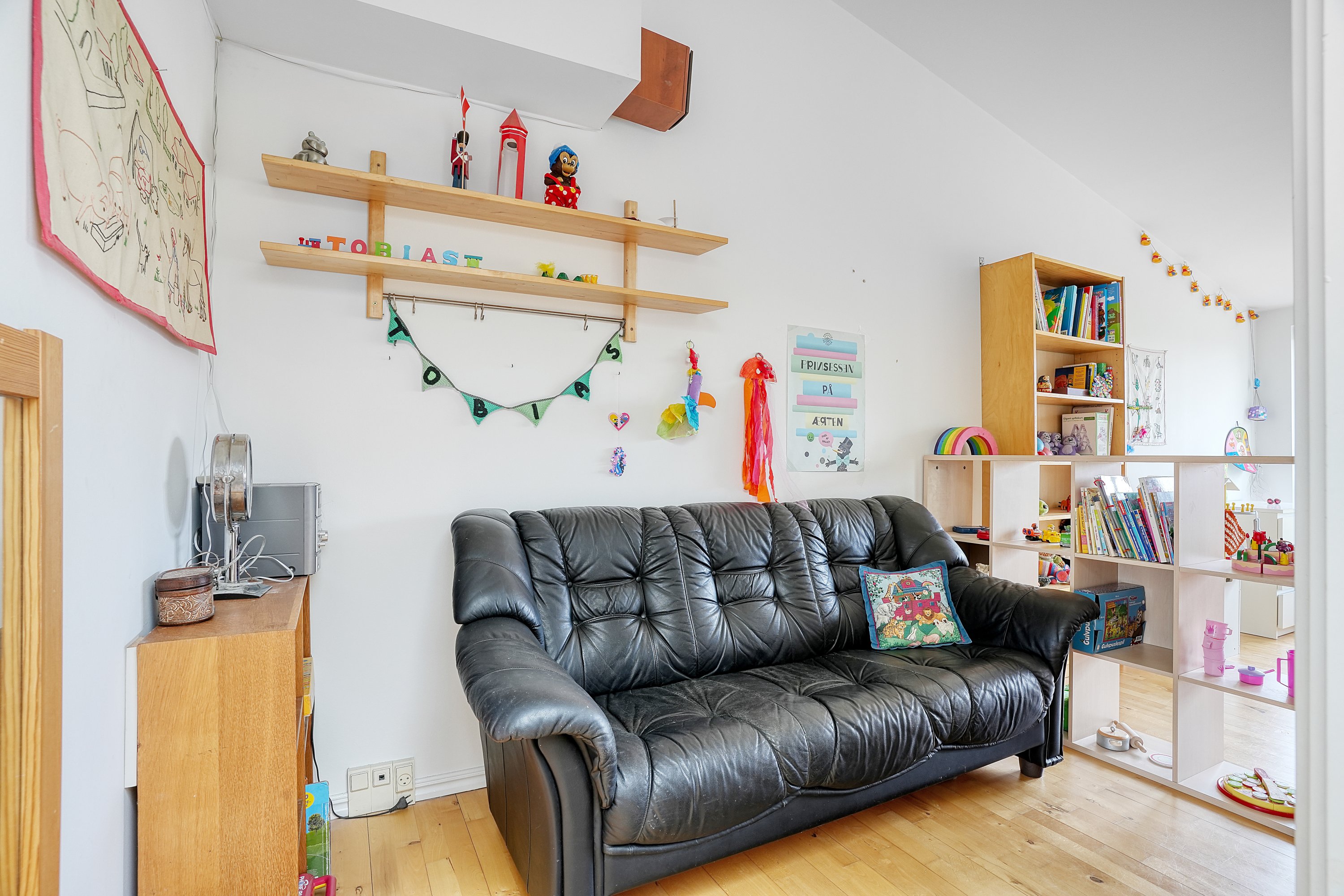 Fremhævet værelse billede i fuldskærmstilstand. Billede af Vigerslev Allé 290, 2500 Valby