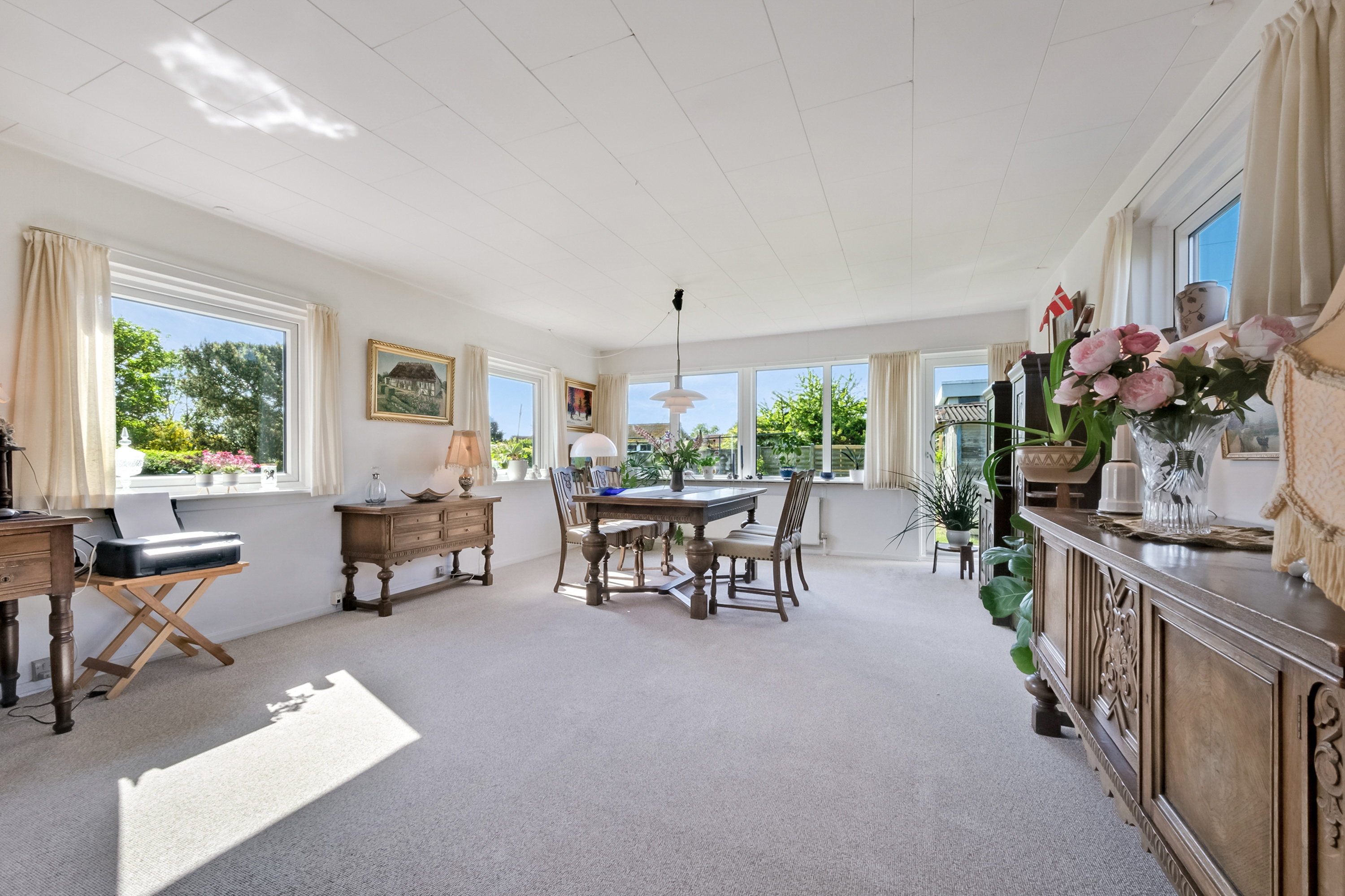 Fremhævet stue billede i fuldskærmstilstand. Billede af Præstegyden 11, 5300 Kerteminde