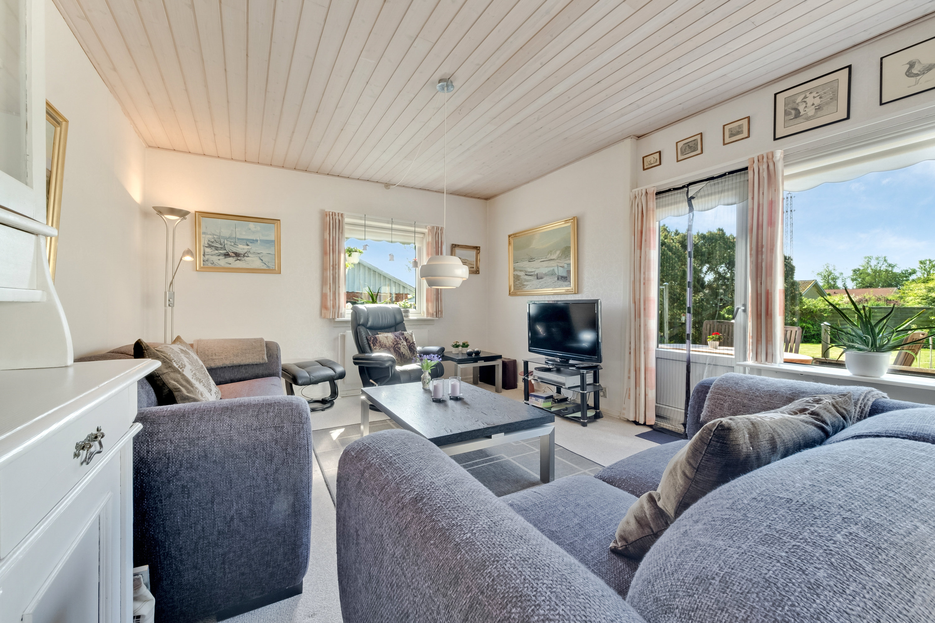 Fremhævet stue billede i fuldskærmstilstand. Billede af Præstegyden 11, 5300 Kerteminde