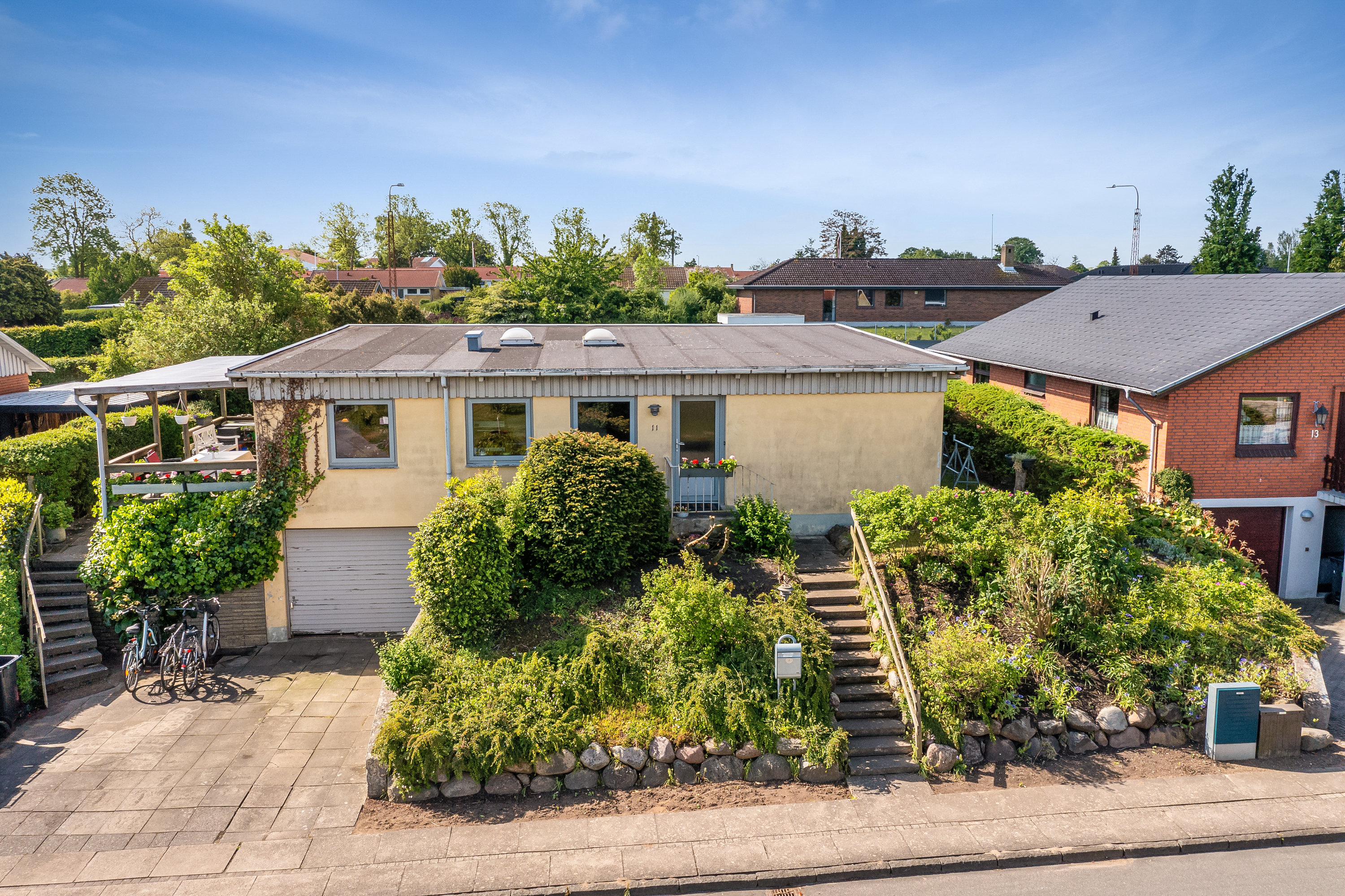 Fremhævet facade billede i fuldskærmstilstand. Billede af Præstegyden 11, 5300 Kerteminde