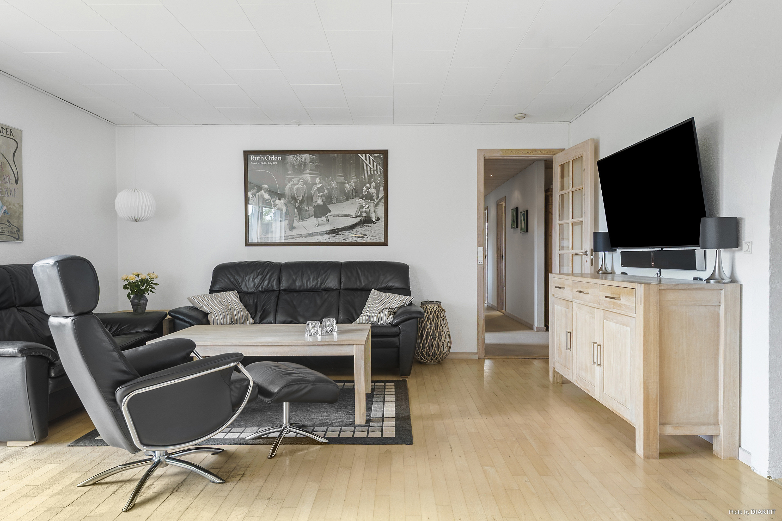 Fremhævet stue billede i fuldskærmstilstand. Billede af Engvangsvej 100, Strøby Egede, 4600 Køge