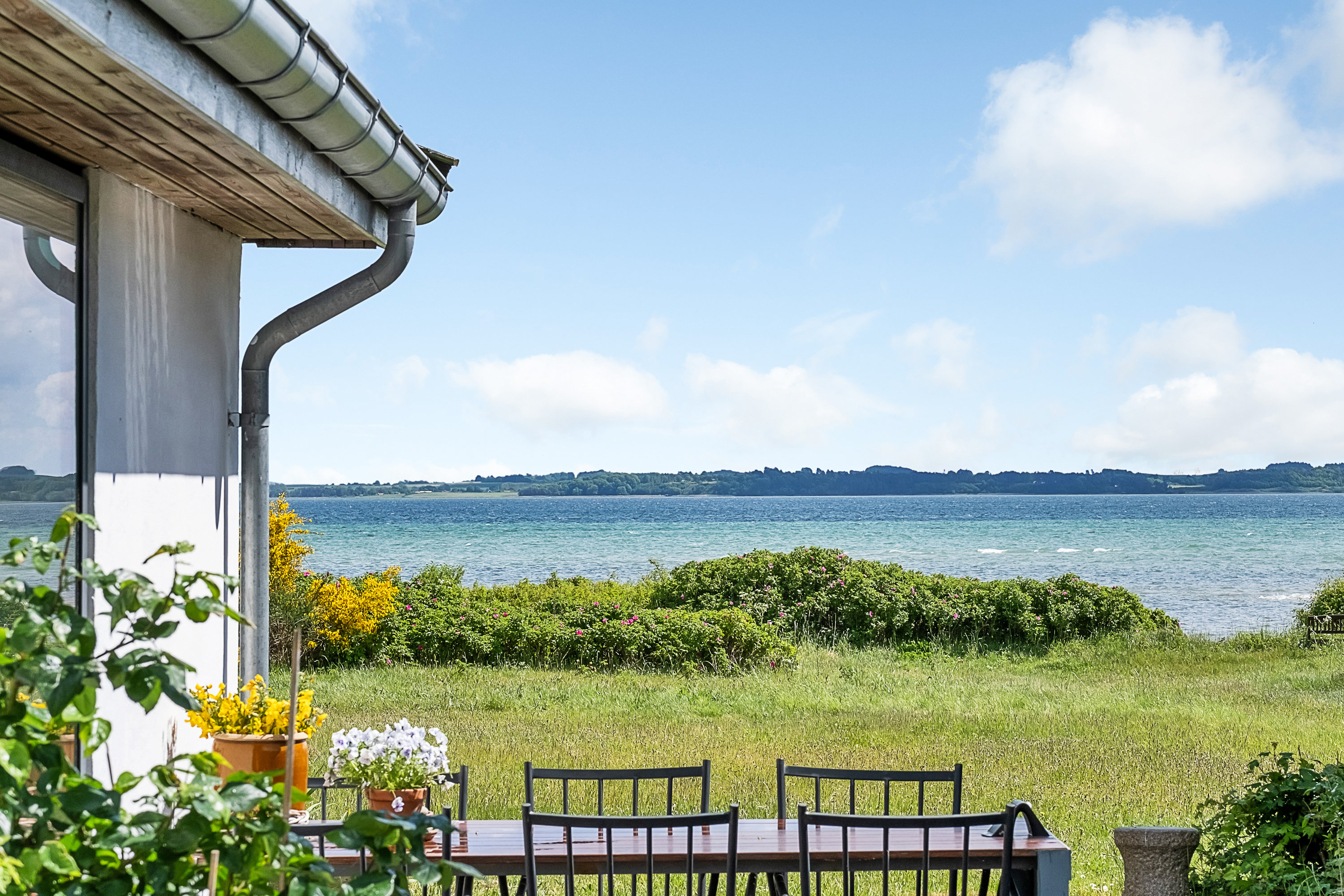 Fritidshus: Udsigt på Strandvangsvej 116, 8250 Egå