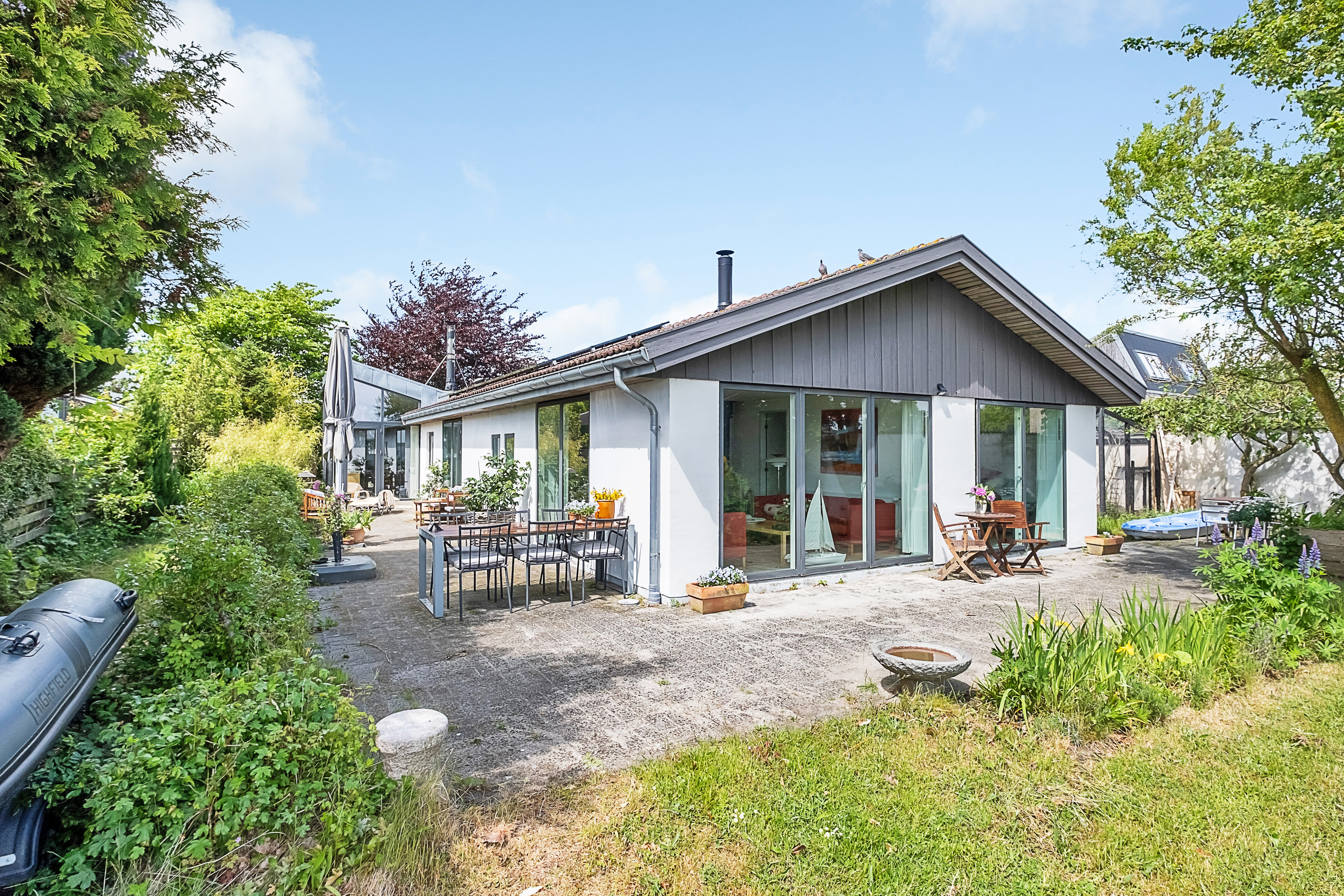 Miniaturebillede 1: facade. Billede af Strandvangsvej 116, 8250 Egå