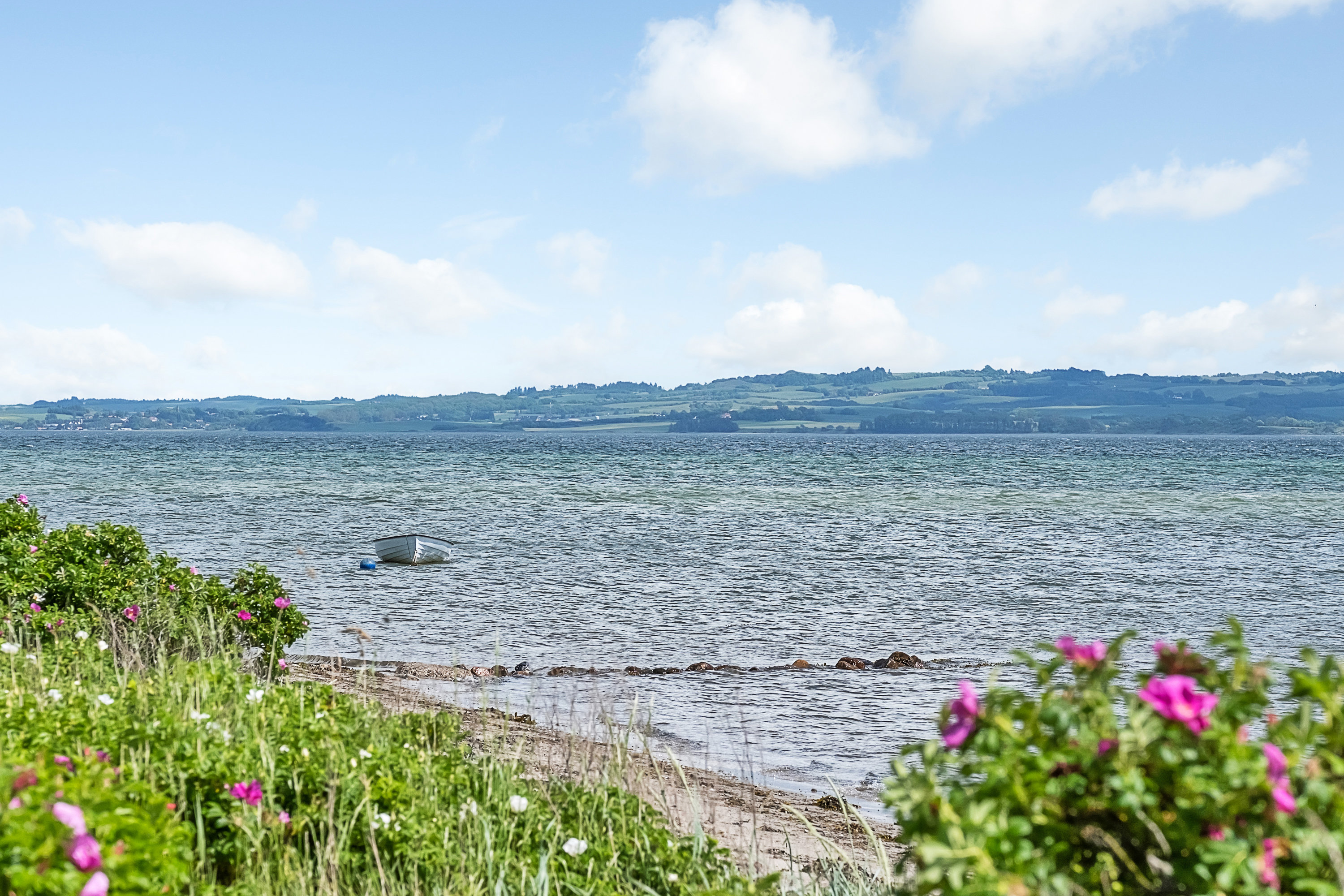 Fremhævet udsigt billede i fuldskærmstilstand. Billede af Strandvangsvej 116, 8250 Egå