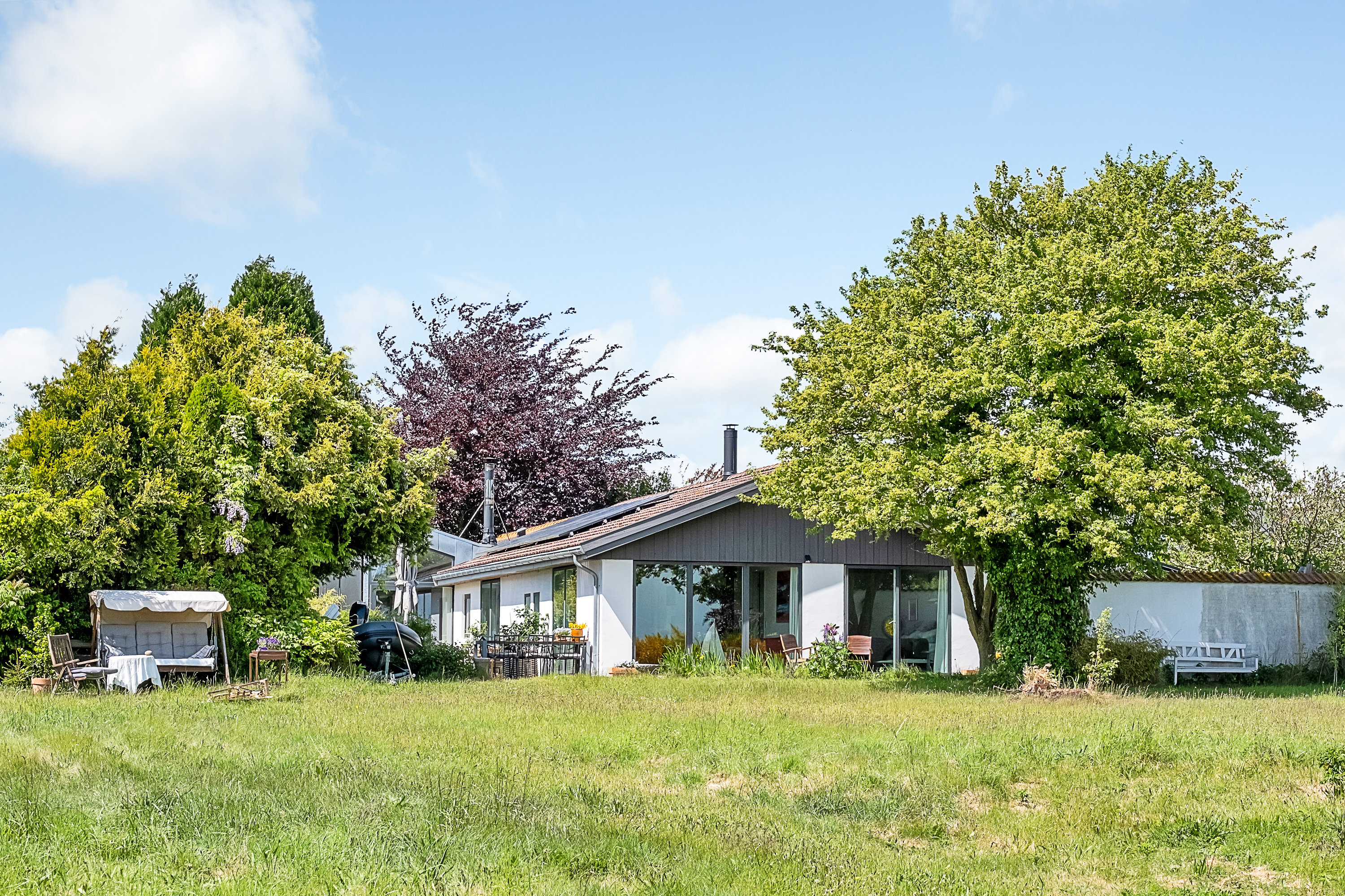 Fremhævet have billede i fuldskærmstilstand. Billede af Strandvangsvej 116, 8250 Egå