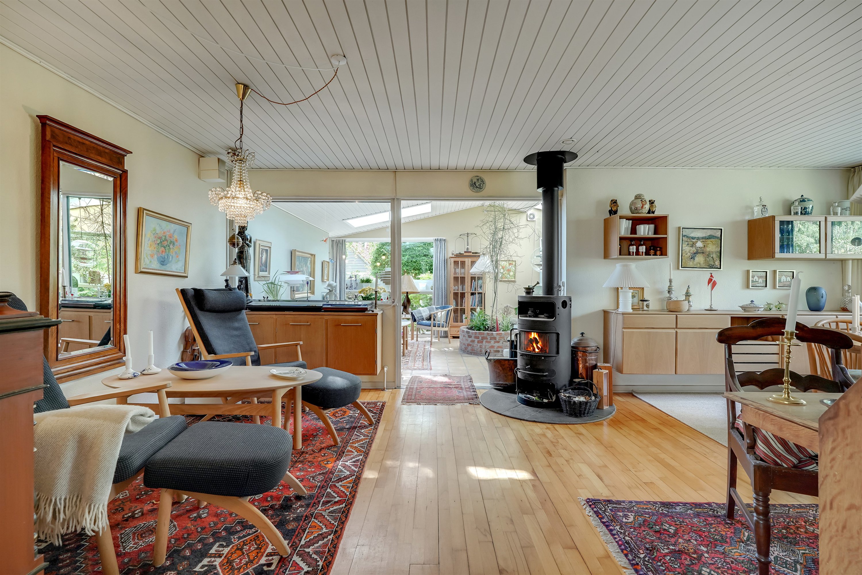 Fremhævet stue billede i fuldskærmstilstand. Billede af Bogfinkevej 25, 7190 Billund