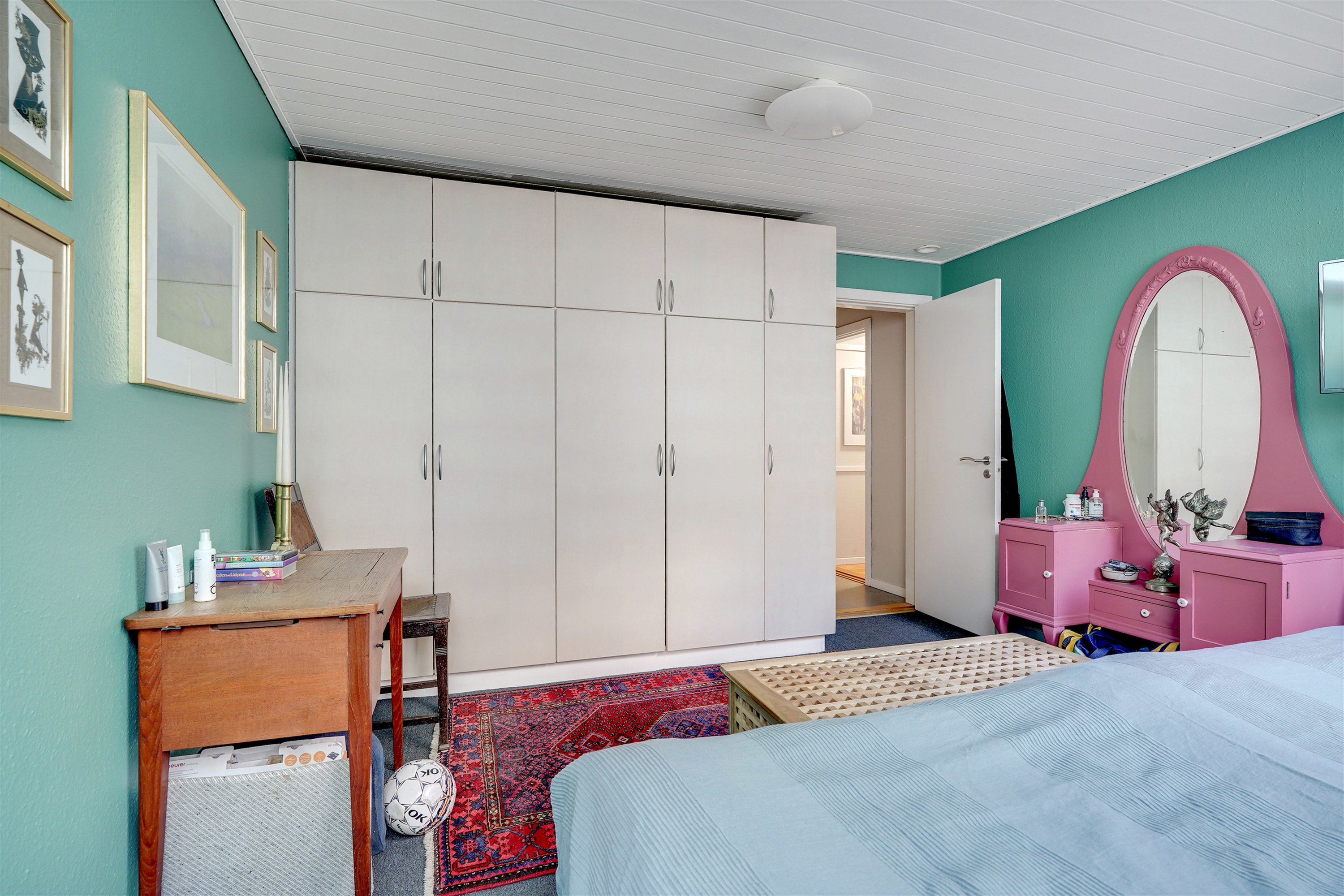 Fremhævet soveværelse billede i fuldskærmstilstand. Billede af Bogfinkevej 25, 7190 Billund