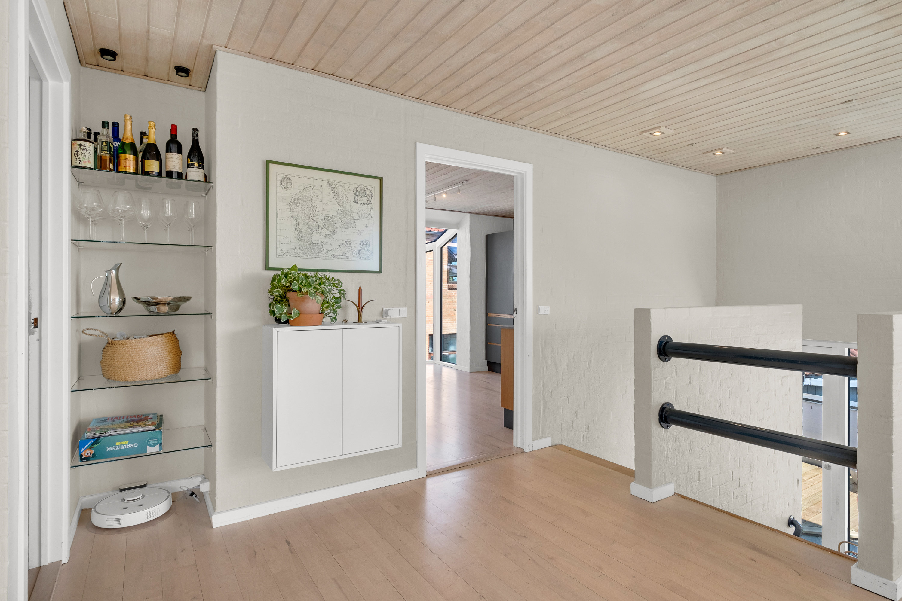 Fremhævet stue billede i fuldskærmstilstand. Billede af Solvænget 1B, Løgten, 8541 Skødstrup