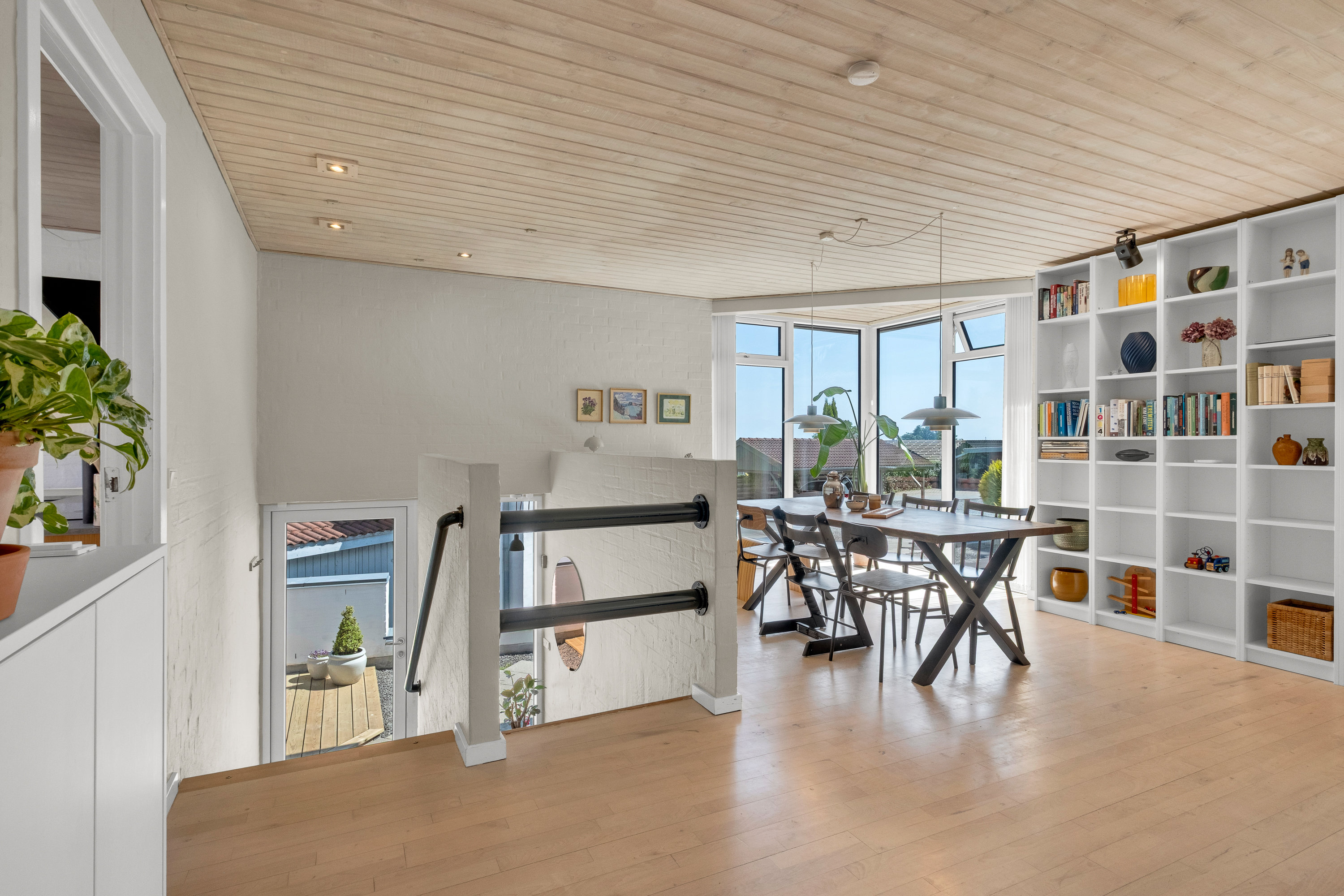 Fremhævet stue billede i fuldskærmstilstand. Billede af Solvænget 1B, Løgten, 8541 Skødstrup