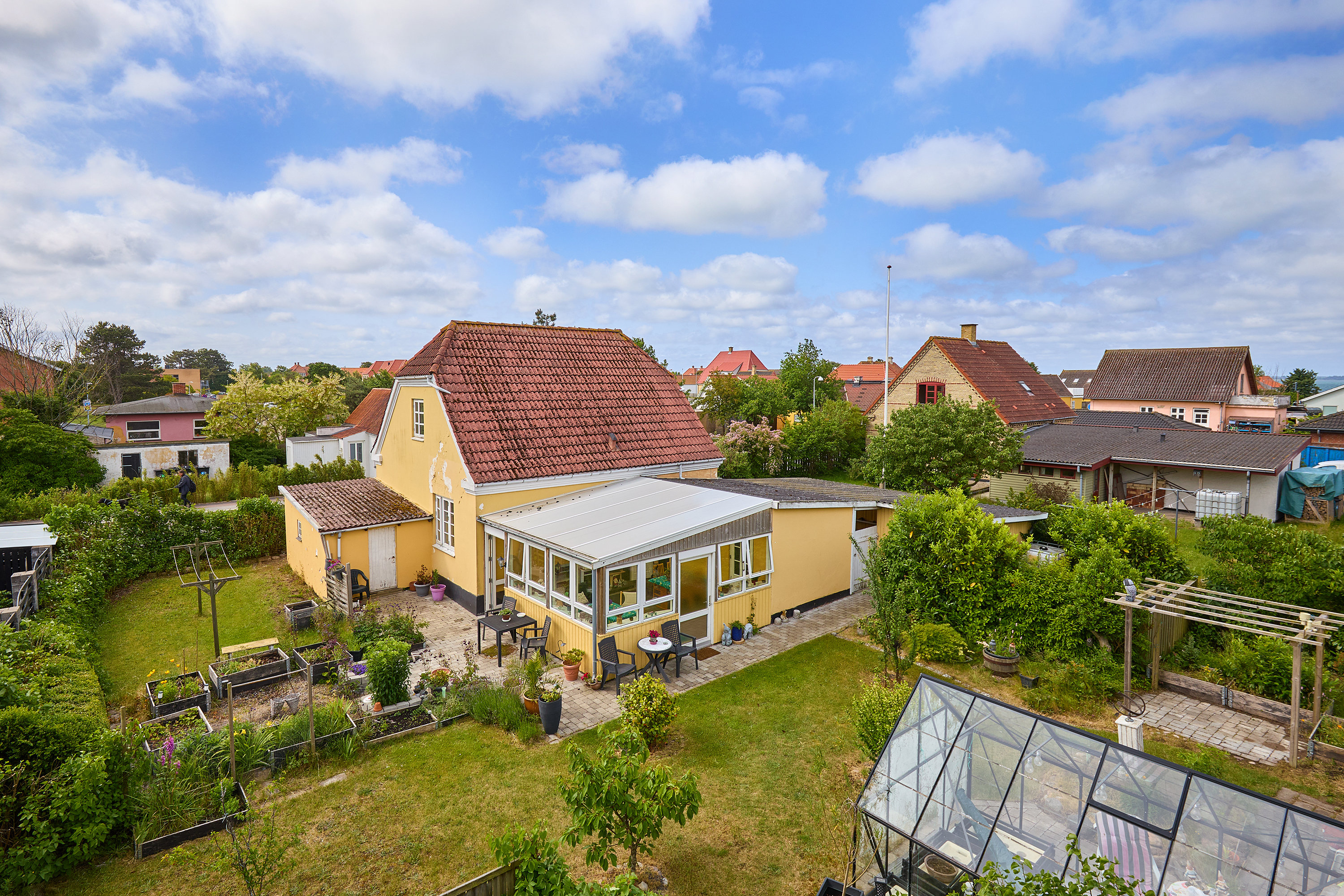 Villa: Ejendommen på Fjordvej 5, 3390 Hundested