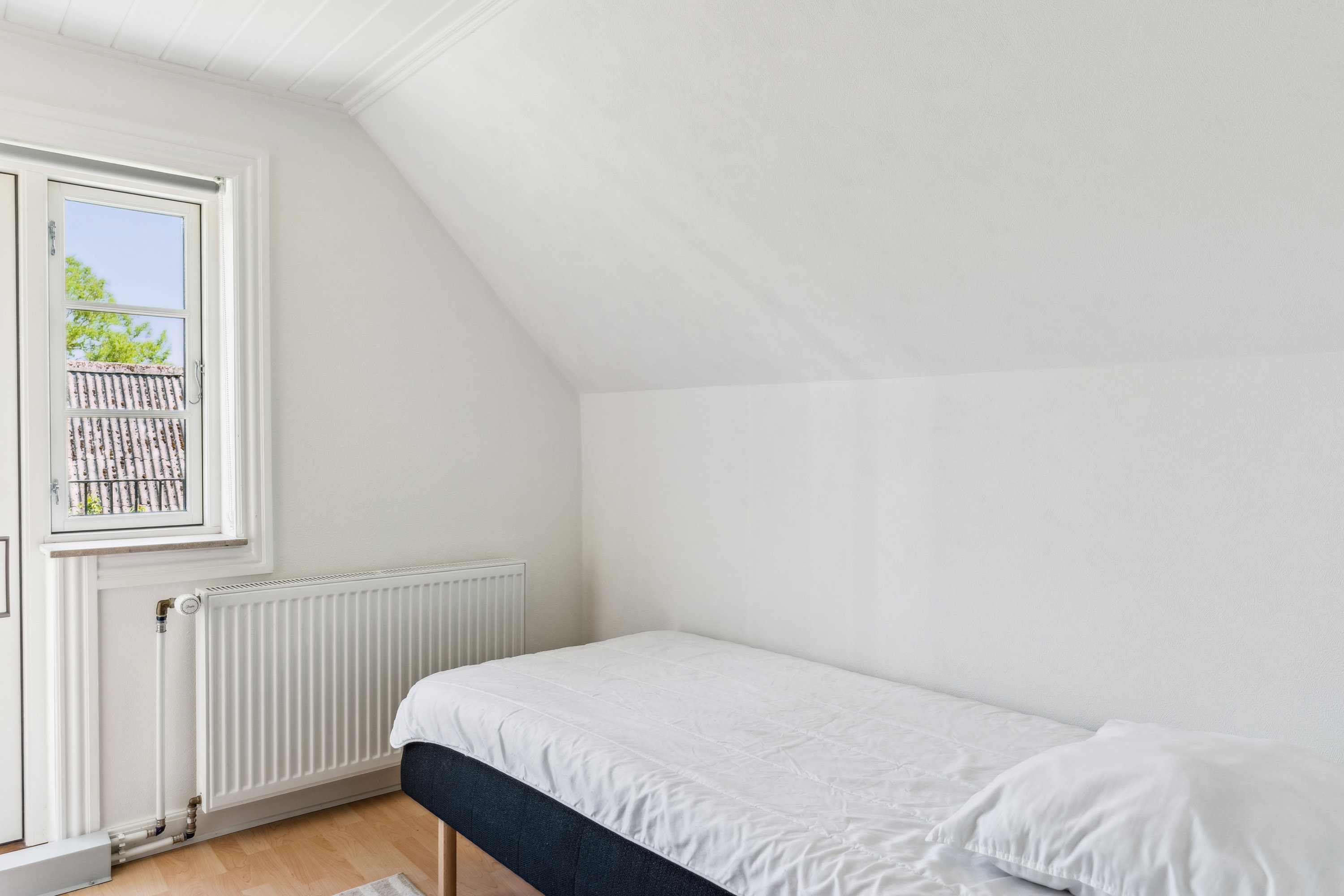 Fremhævet værelse billede i fuldskærmstilstand. Billede af Dræbyvej 2, 5330 Munkebo