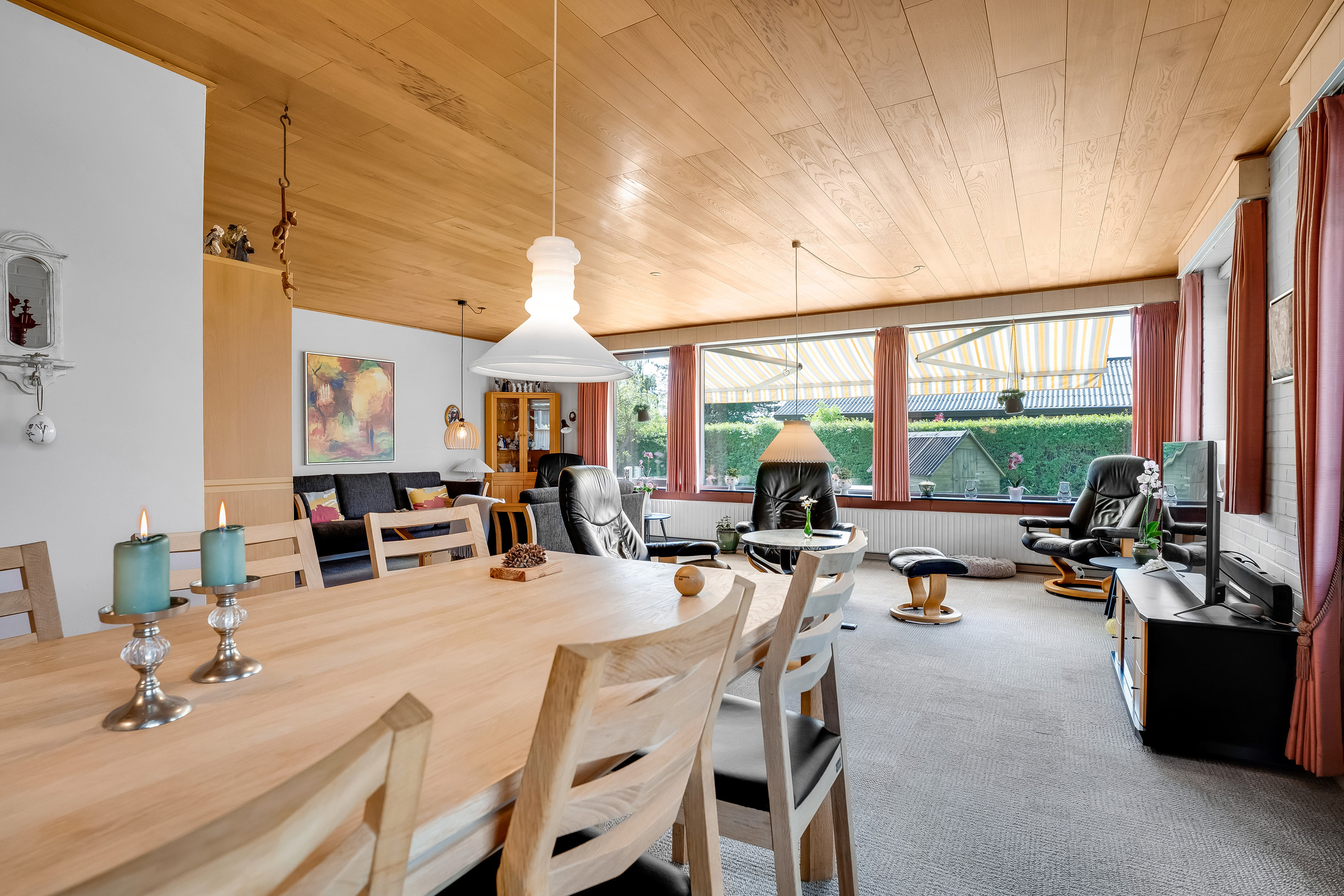 Fremhævet stue billede i fuldskærmstilstand. Billede af Nymarksvej 32, 4900 Nakskov