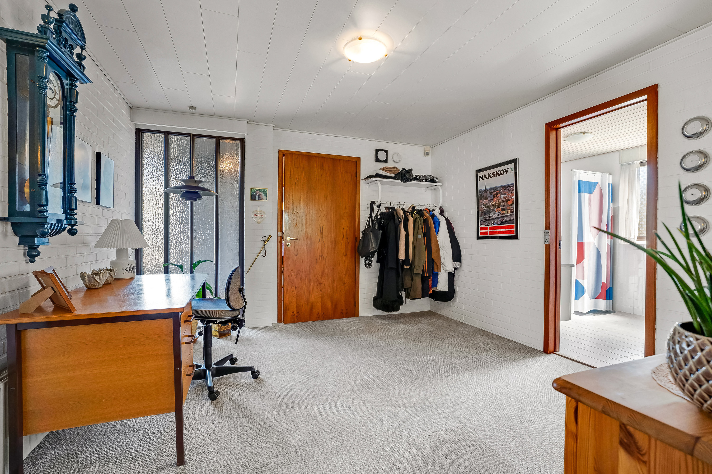 Fremhævet gang billede i fuldskærmstilstand. Billede af Nymarksvej 32, 4900 Nakskov