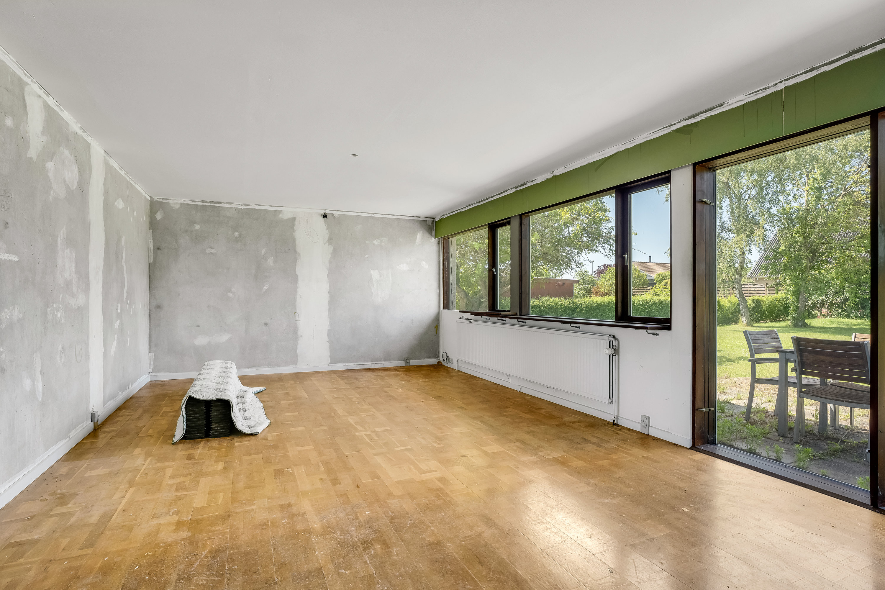 Fremhævet stue billede i fuldskærmstilstand. Billede af Nymarksvej 29, 4900 Nakskov