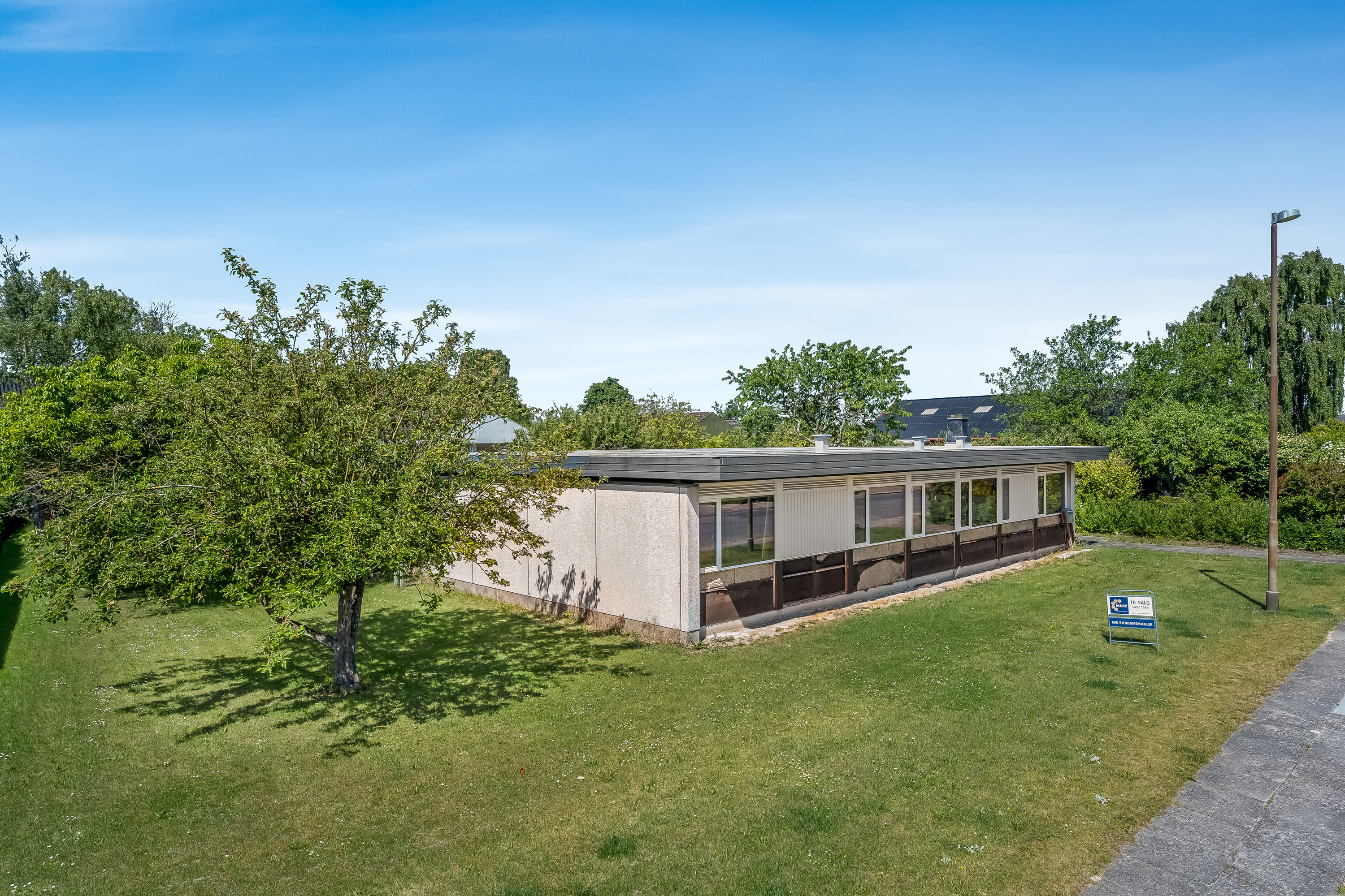 Fremhævet mastefoto billede i fuldskærmstilstand. Billede af Nymarksvej 29, 4900 Nakskov