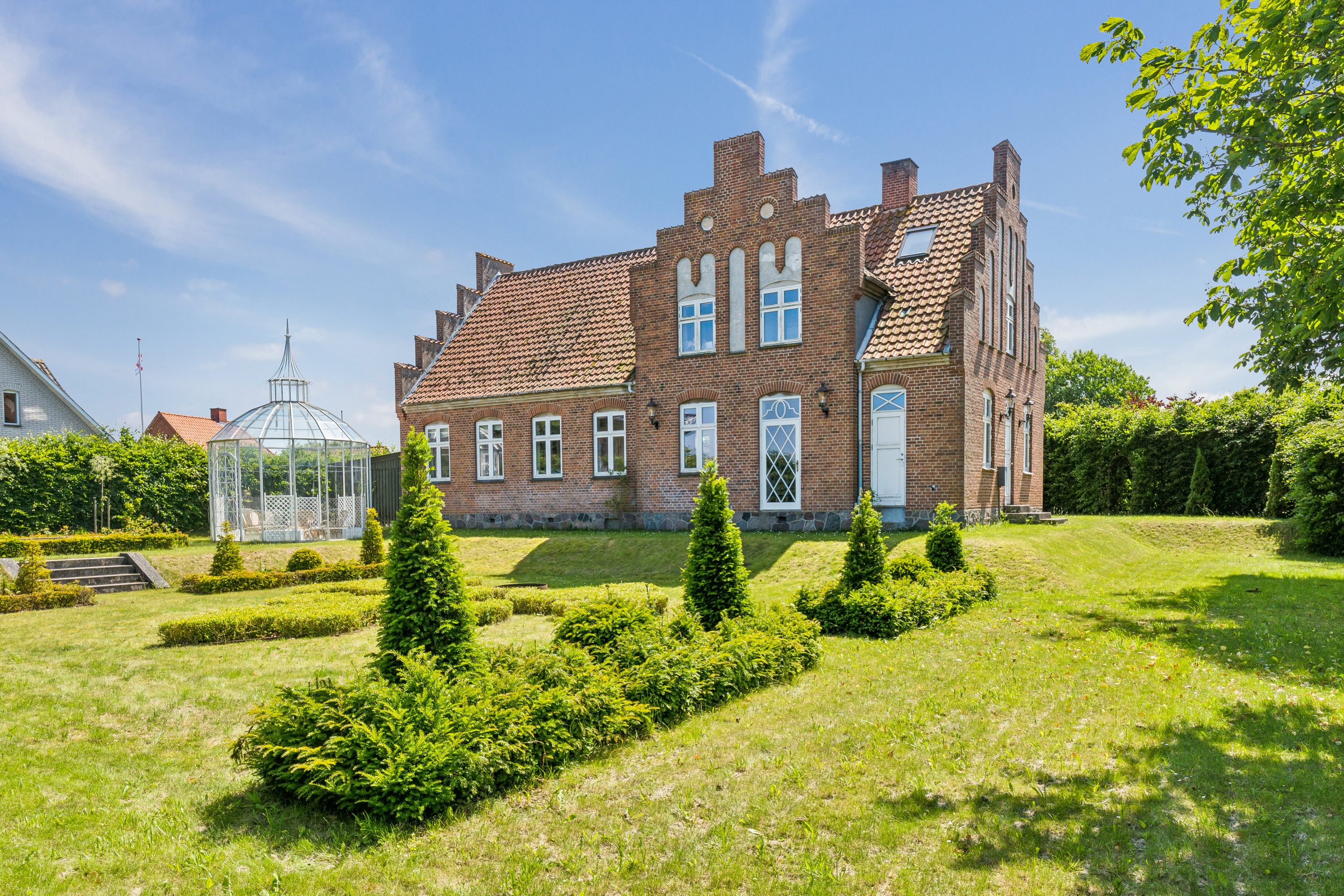 Fremhævet omgivelser billede i fuldskærmstilstand. Billede af Knudstrupvej 8, Løve, 4270 Høng